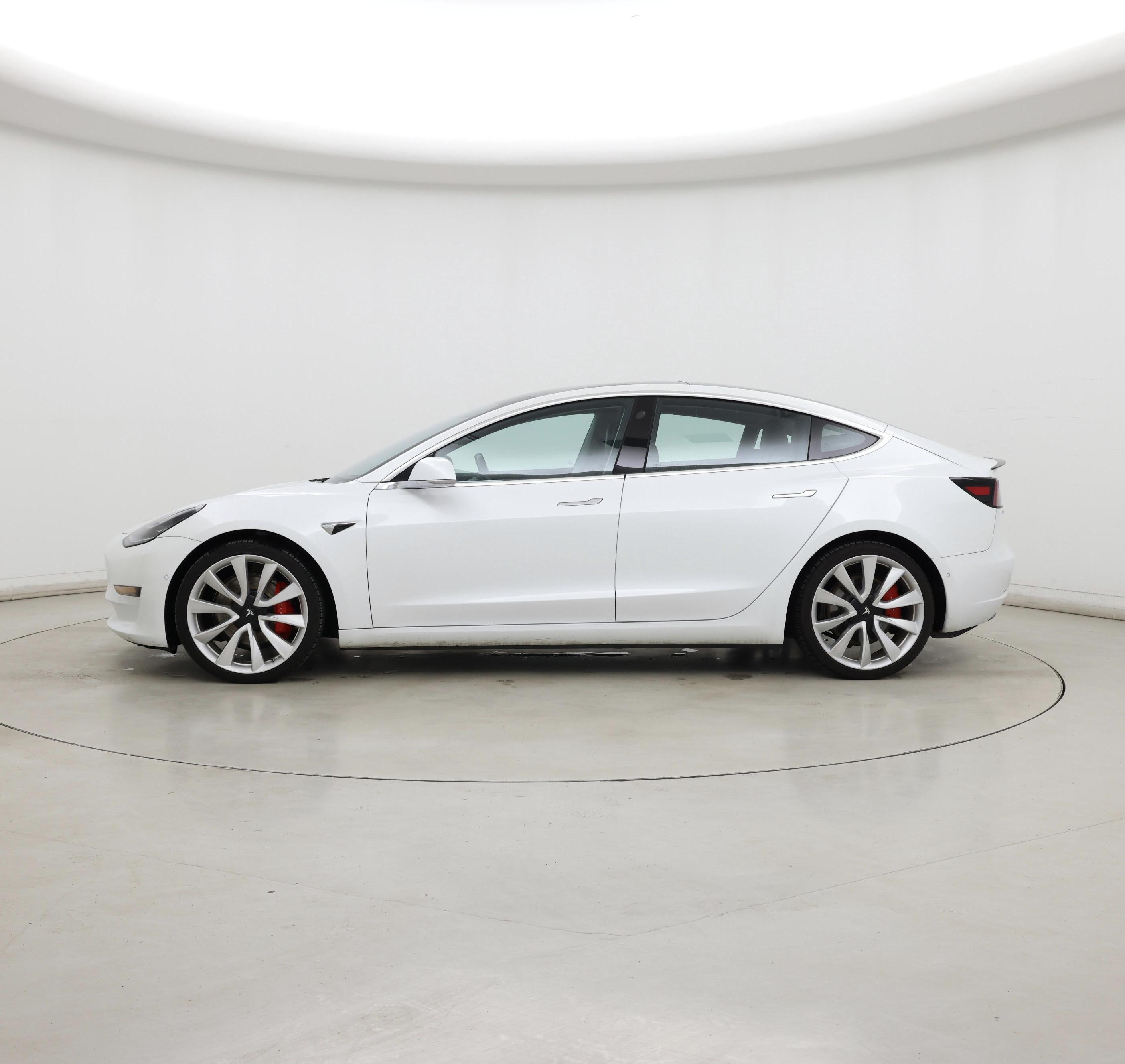 Thumbnail: 2019 Tesla Model 3 - 3