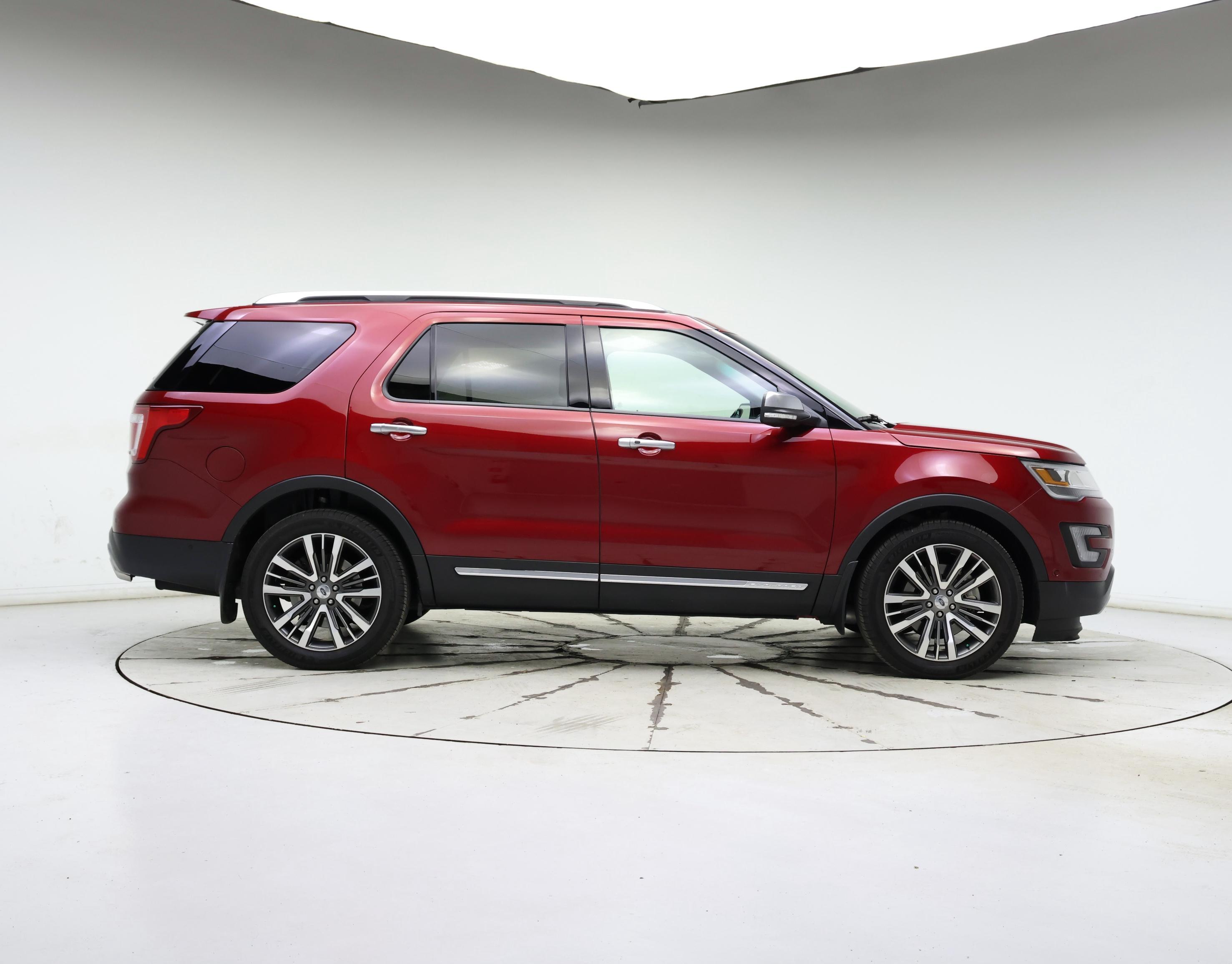 Thumbnail: 2016 Ford Explorer - 7