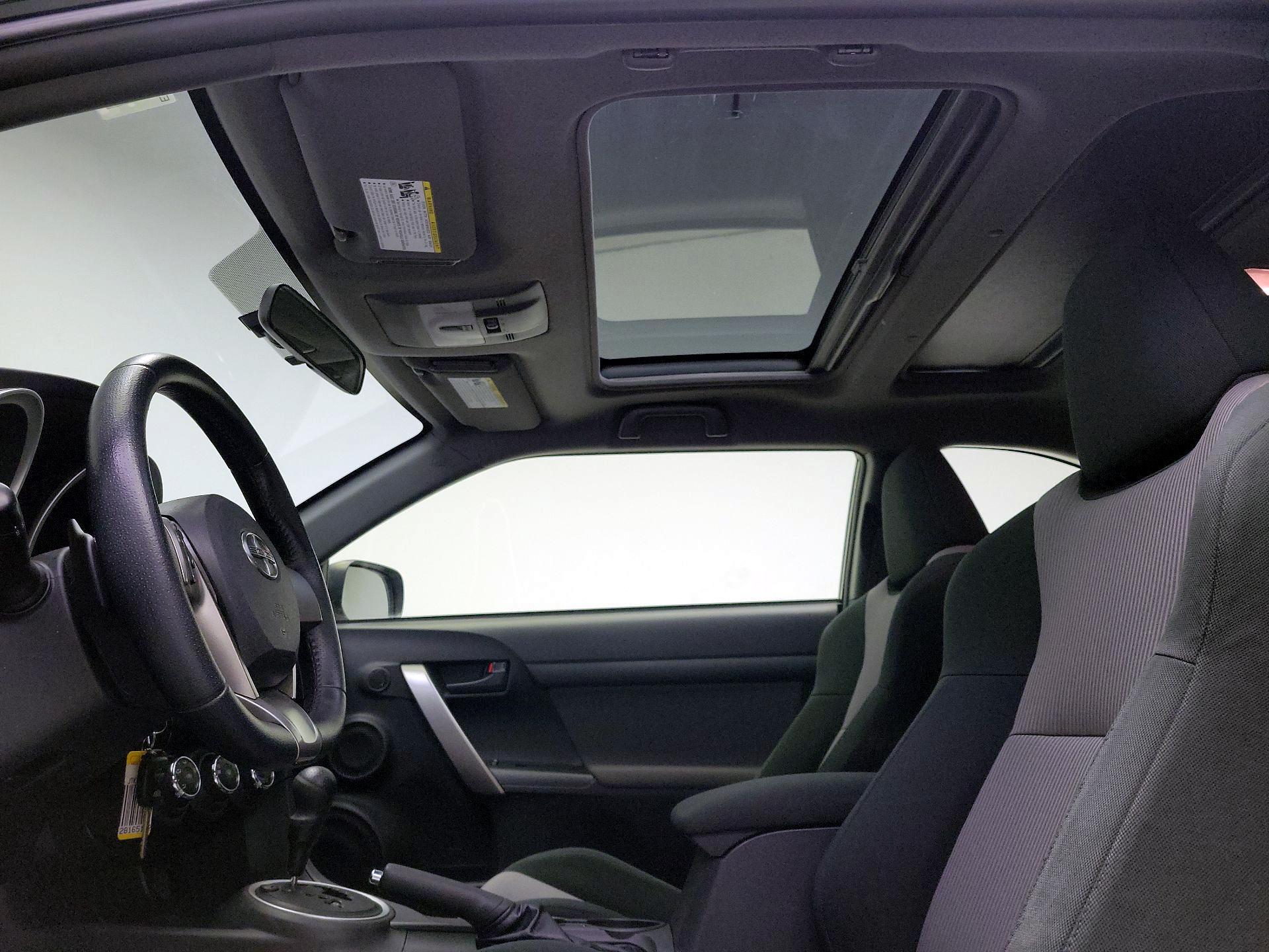 Thumbnail: 2015 Scion tC - 16