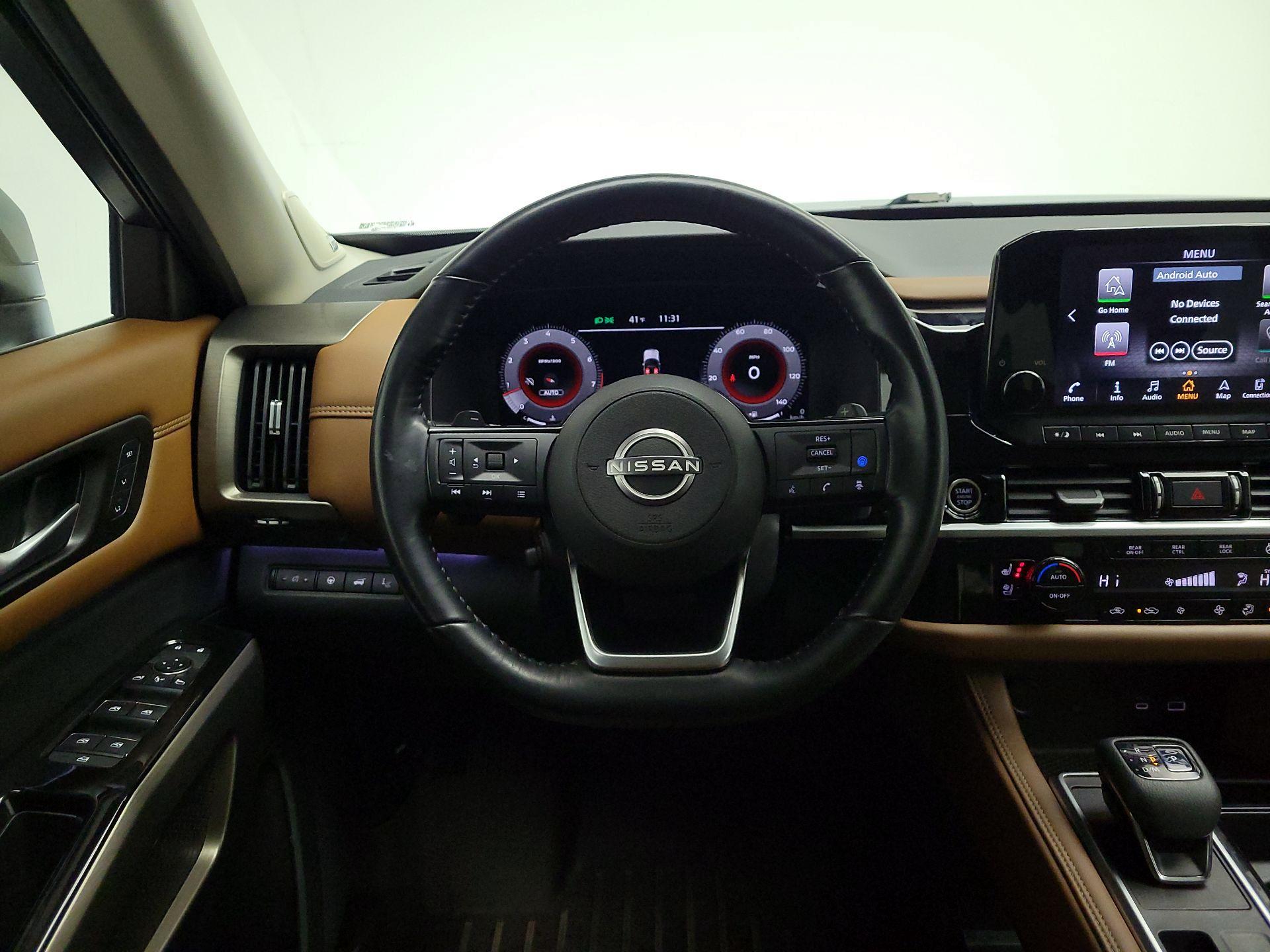 Thumbnail: 2022 Nissan Pathfinder - 10