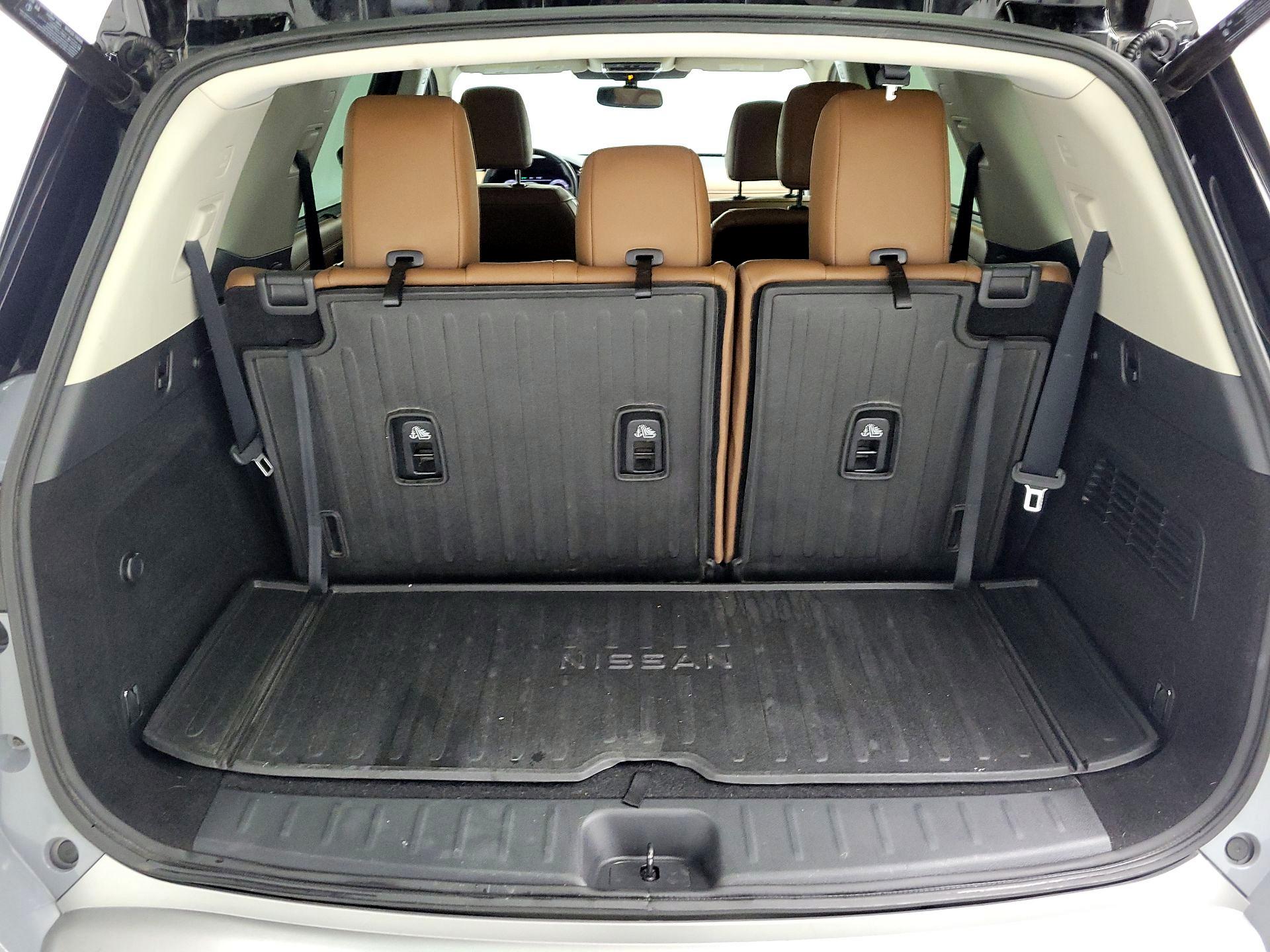 Thumbnail: 2022 Nissan Pathfinder - 19