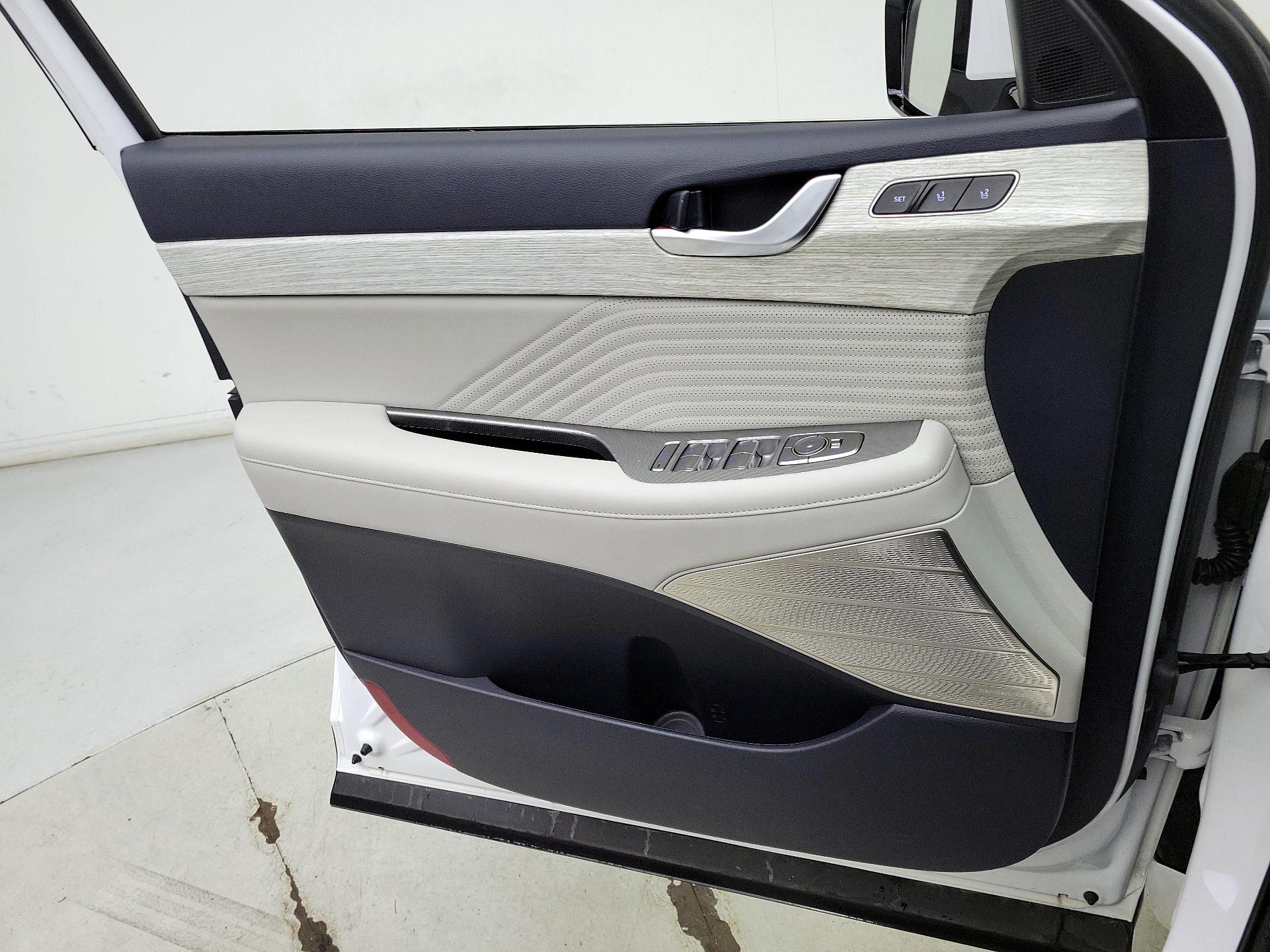 Thumbnail: 2025 Hyundai Palisade - 12