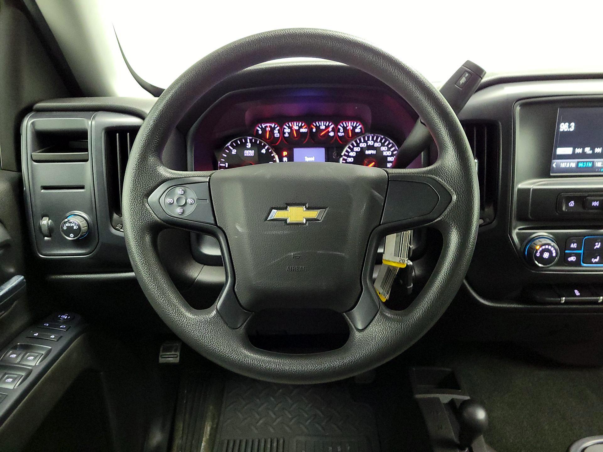 Thumbnail: 2017 Chevrolet Silverado 1500 - 10