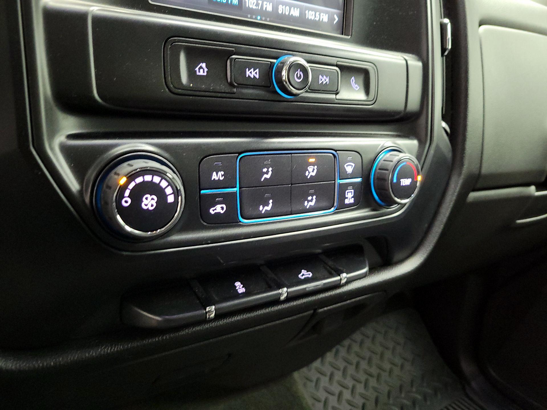 Thumbnail: 2017 Chevrolet Silverado 1500 - 15