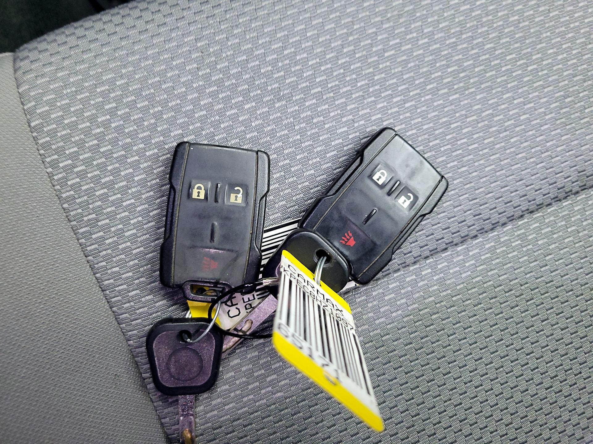 Thumbnail: 2017 Chevrolet Silverado 1500 - 20