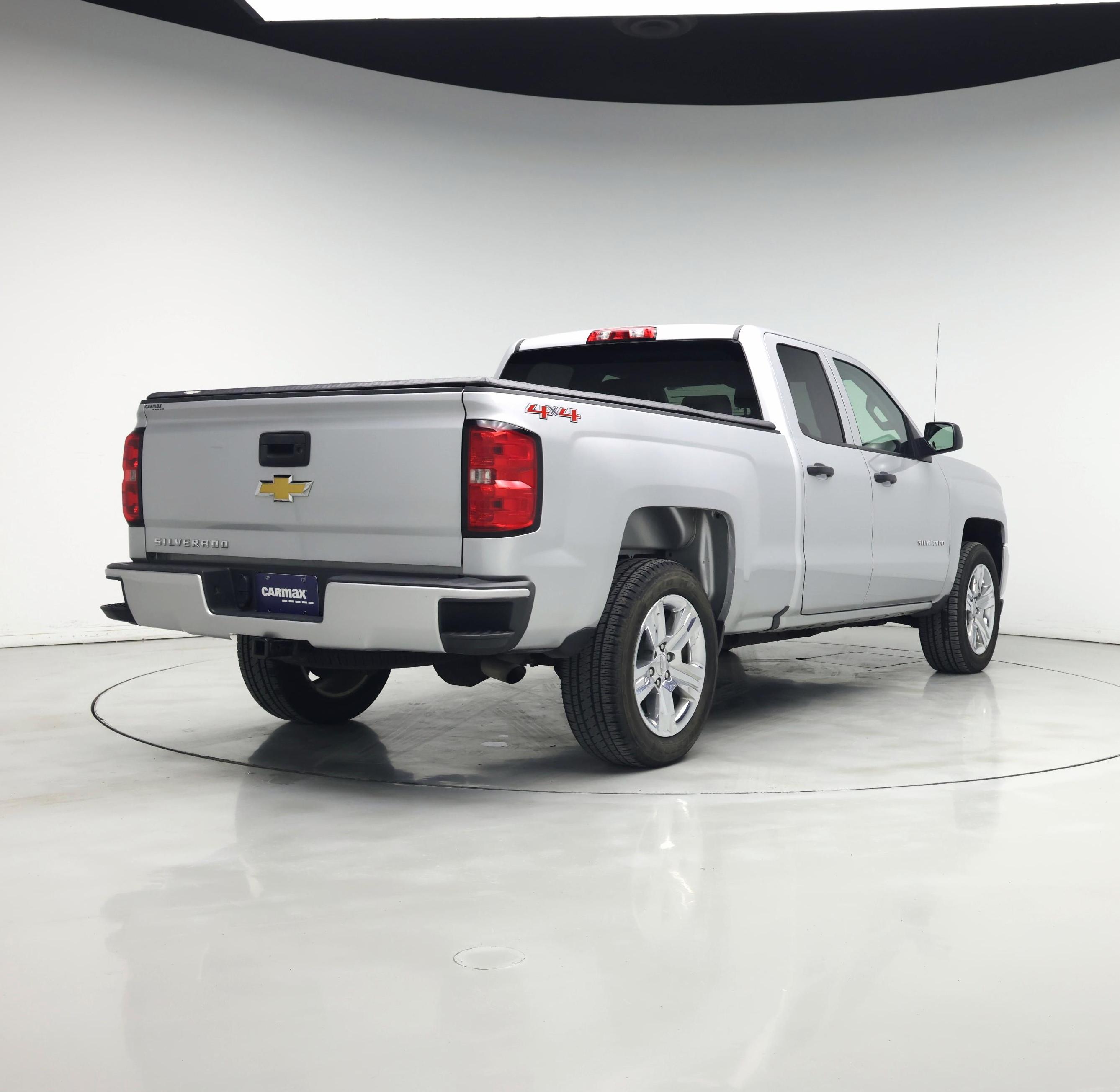 Thumbnail: 2017 Chevrolet Silverado 1500 - 8