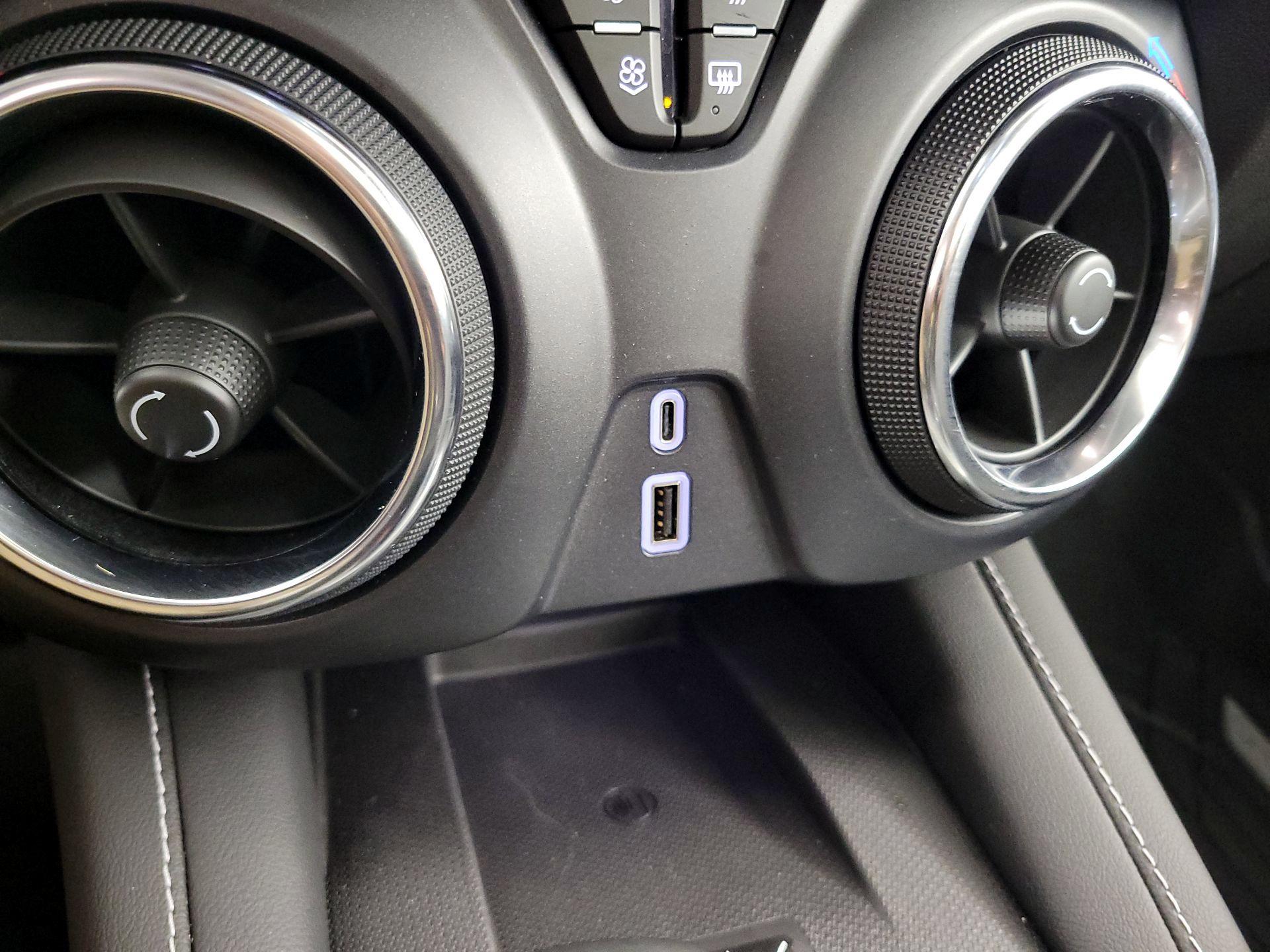 Thumbnail: 2025 Chevrolet Blazer - 18