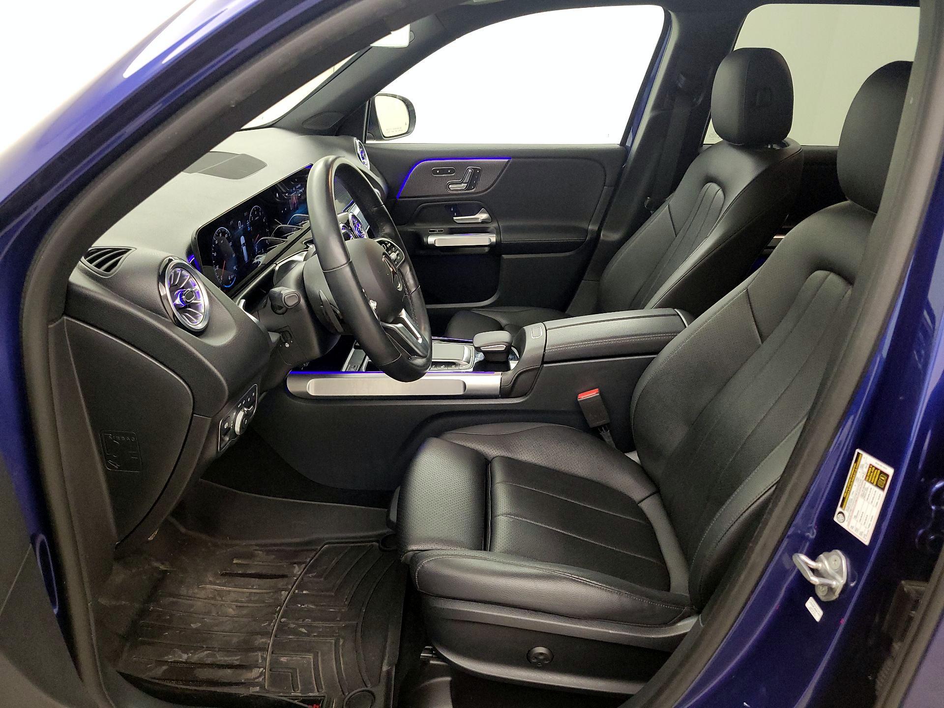 Thumbnail: 2023 Mercedes-Benz GLB - 11