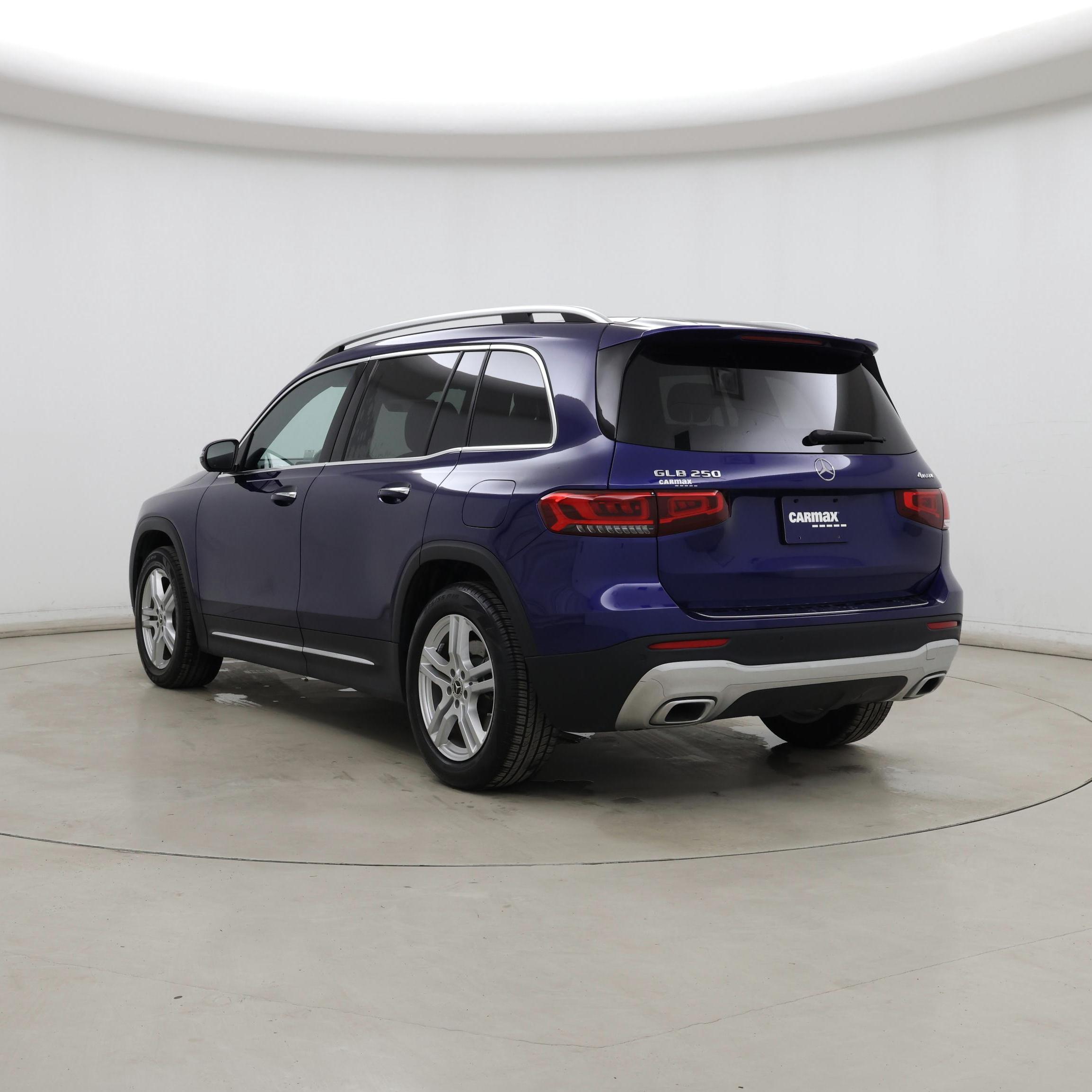 Thumbnail: 2023 Mercedes-Benz GLB - 2