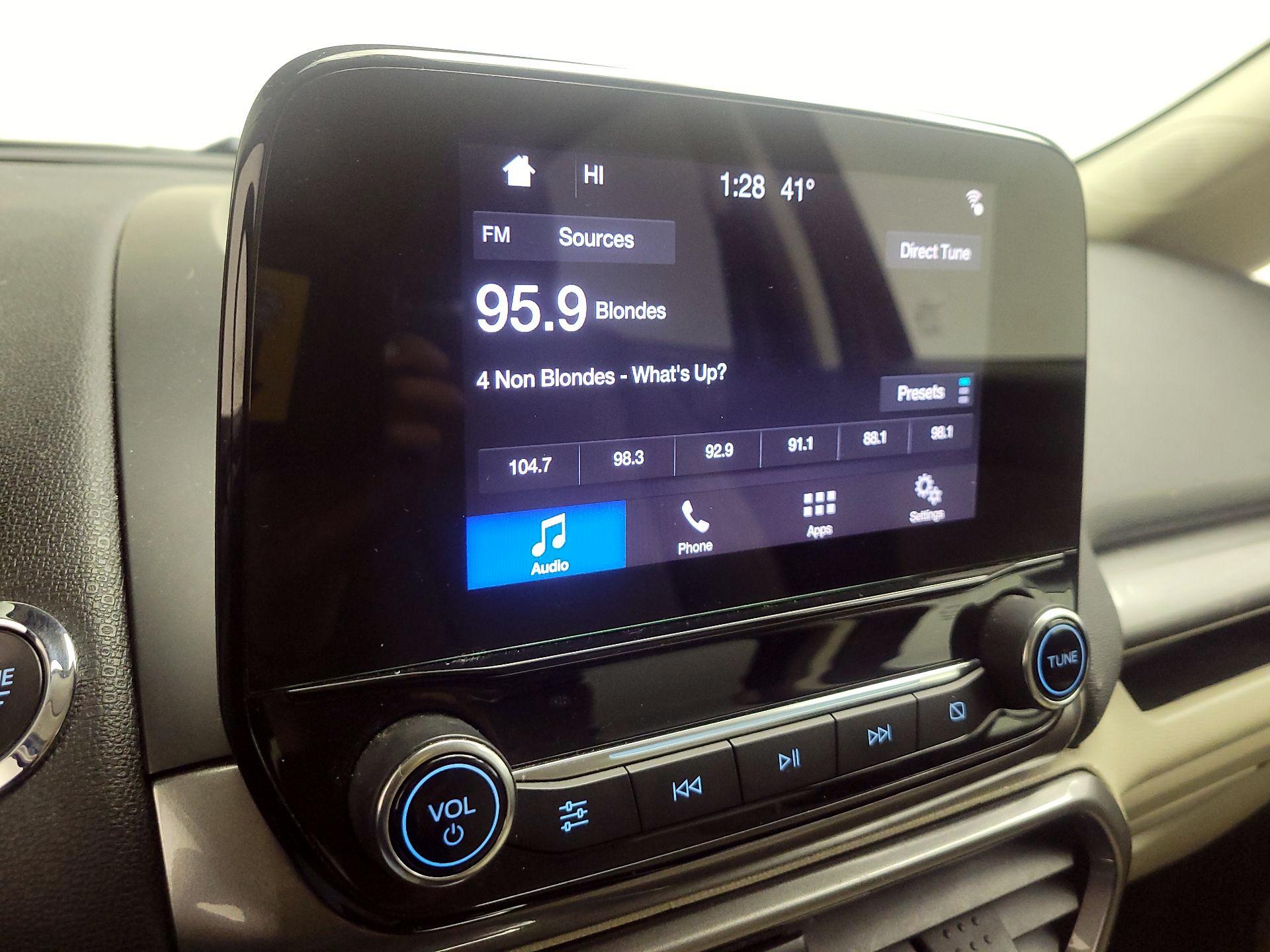 Thumbnail: 2019 Ford EcoSport - 15