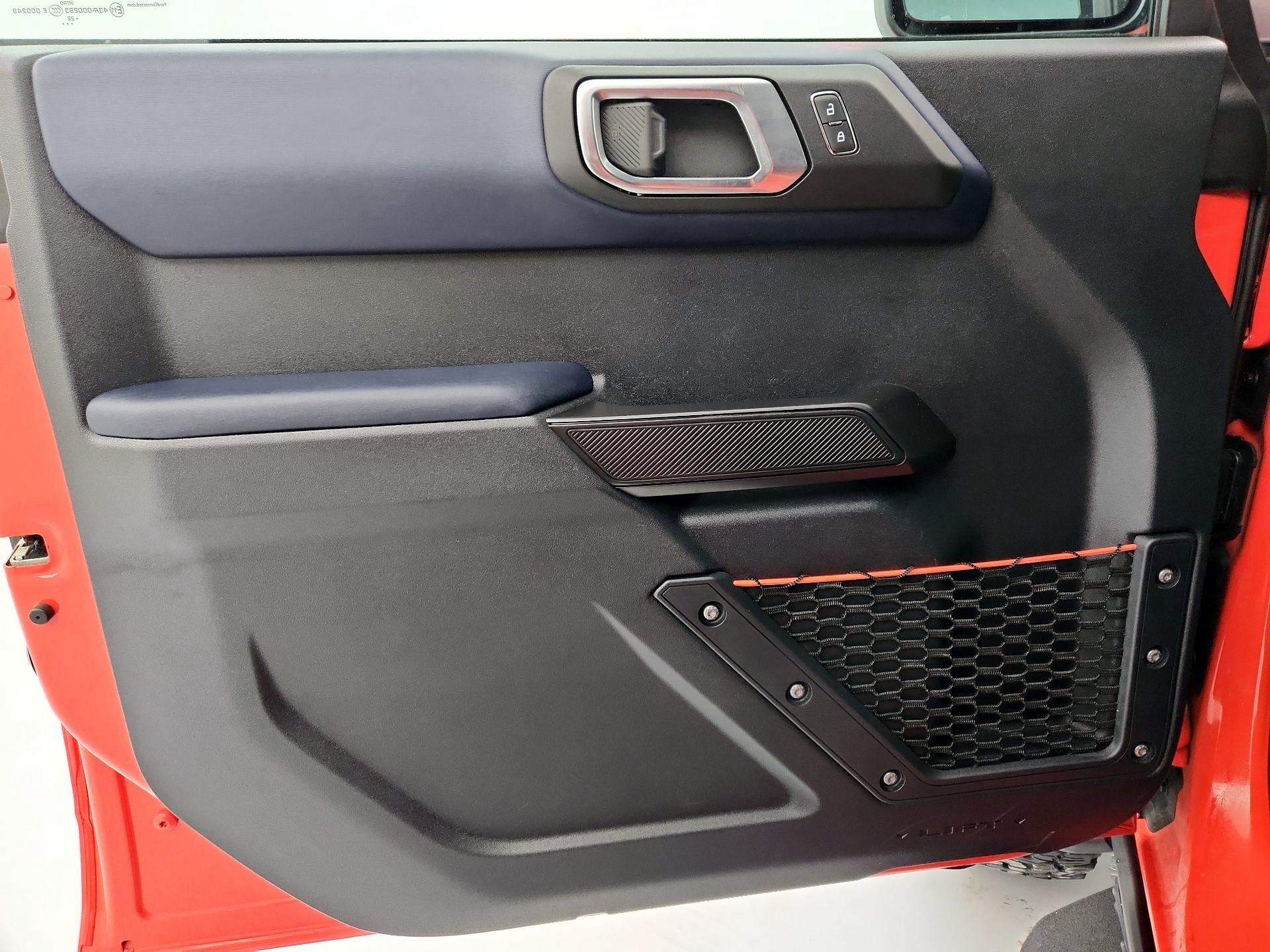 Thumbnail: 2022 Ford Bronco - 12