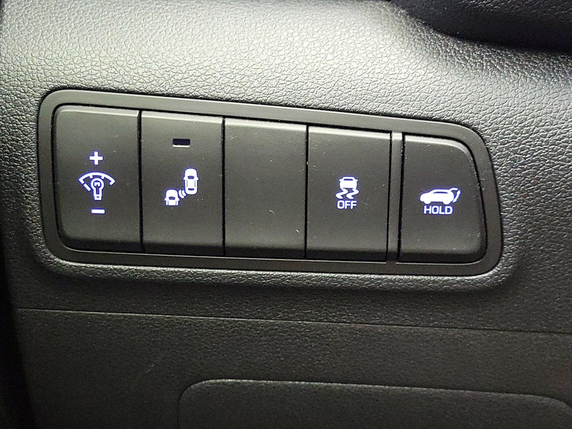 Thumbnail: 2018 Hyundai Tucson - 13