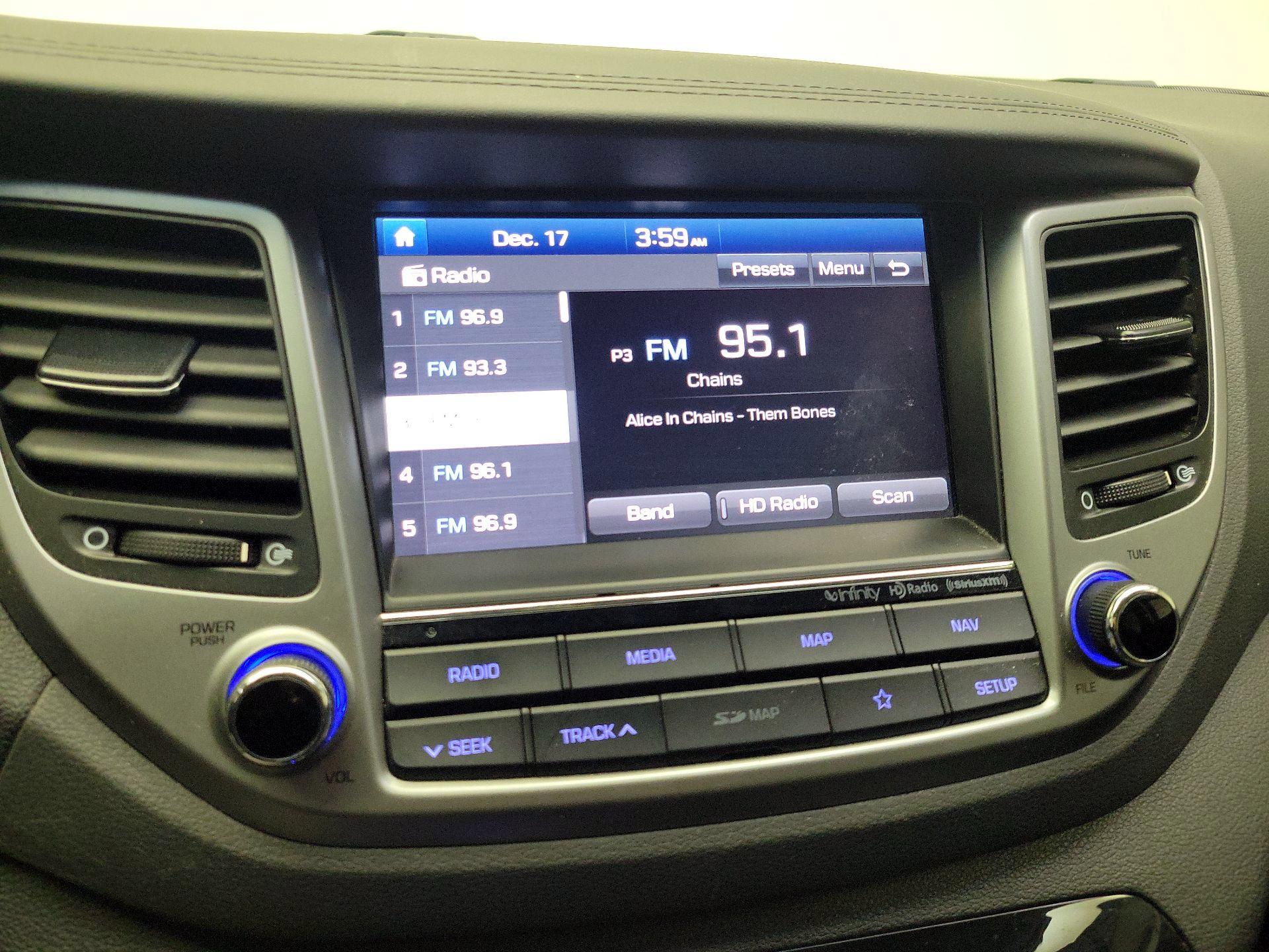 Thumbnail: 2018 Hyundai Tucson - 16