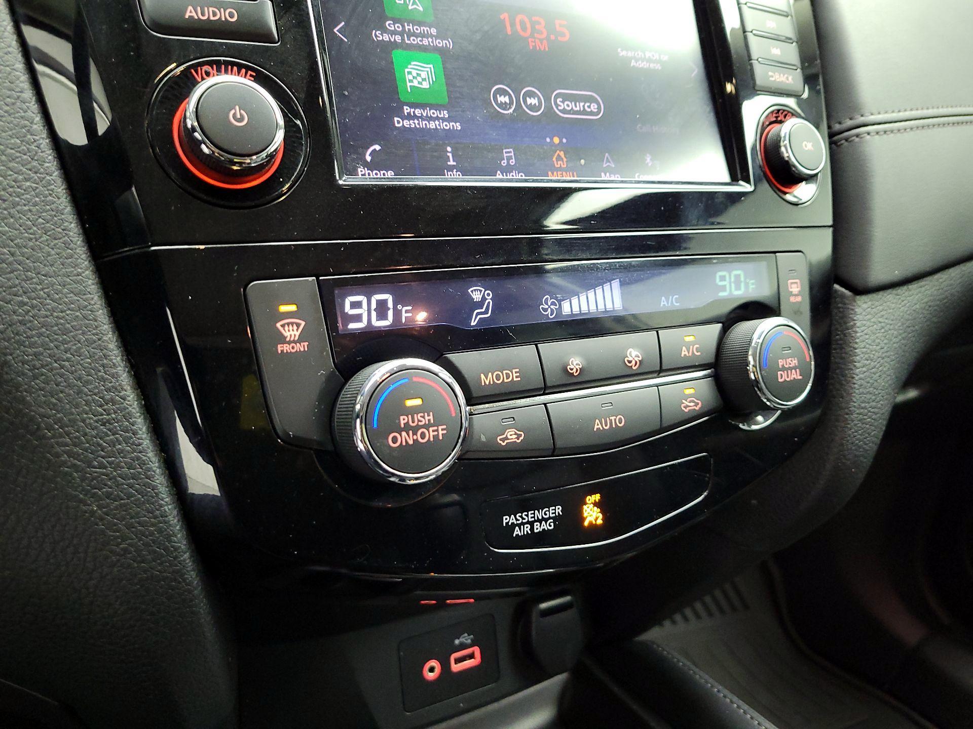 Thumbnail: 2019 Nissan Rogue - 16