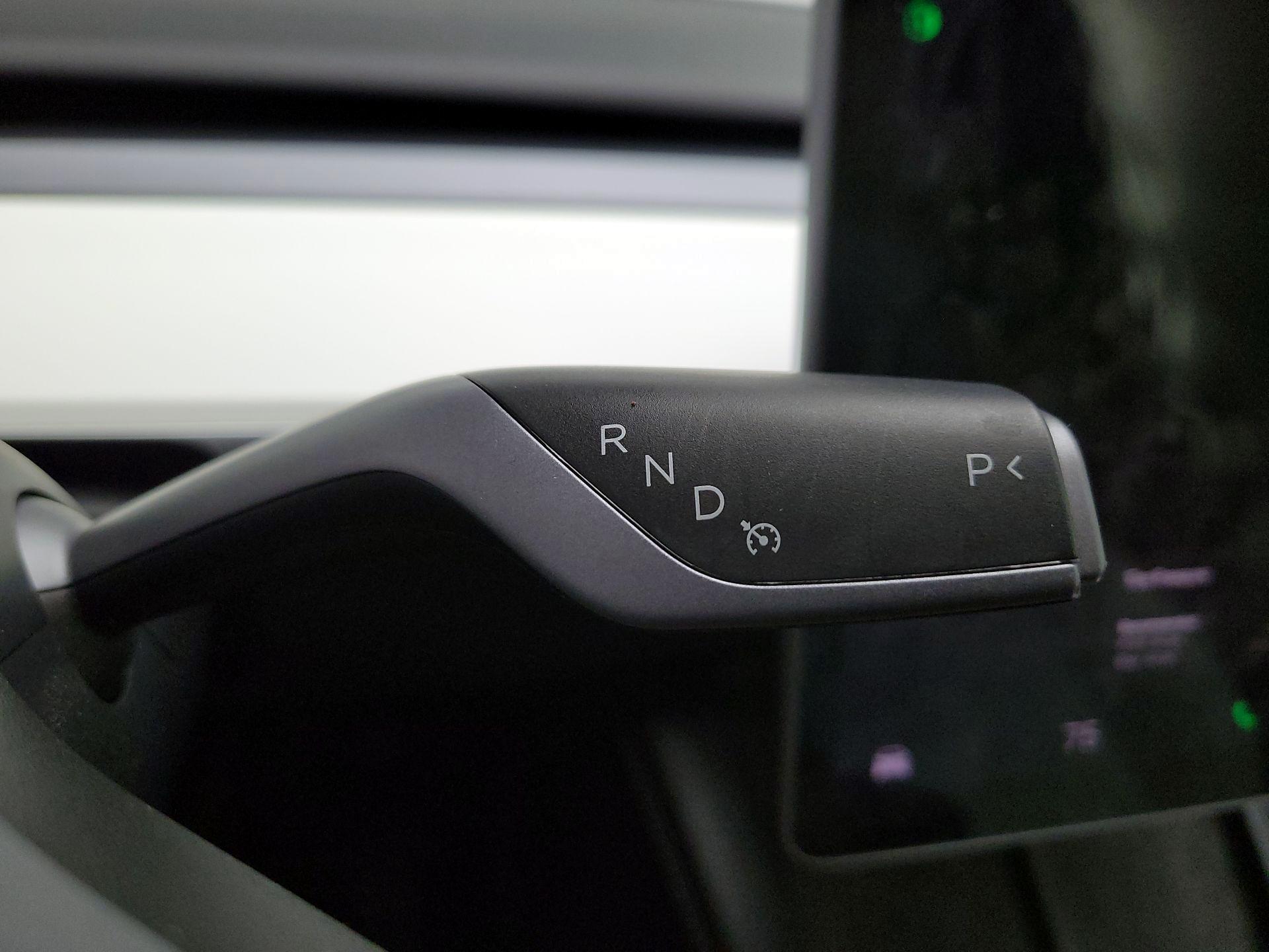 Thumbnail: 2023 Tesla Model Y - 17