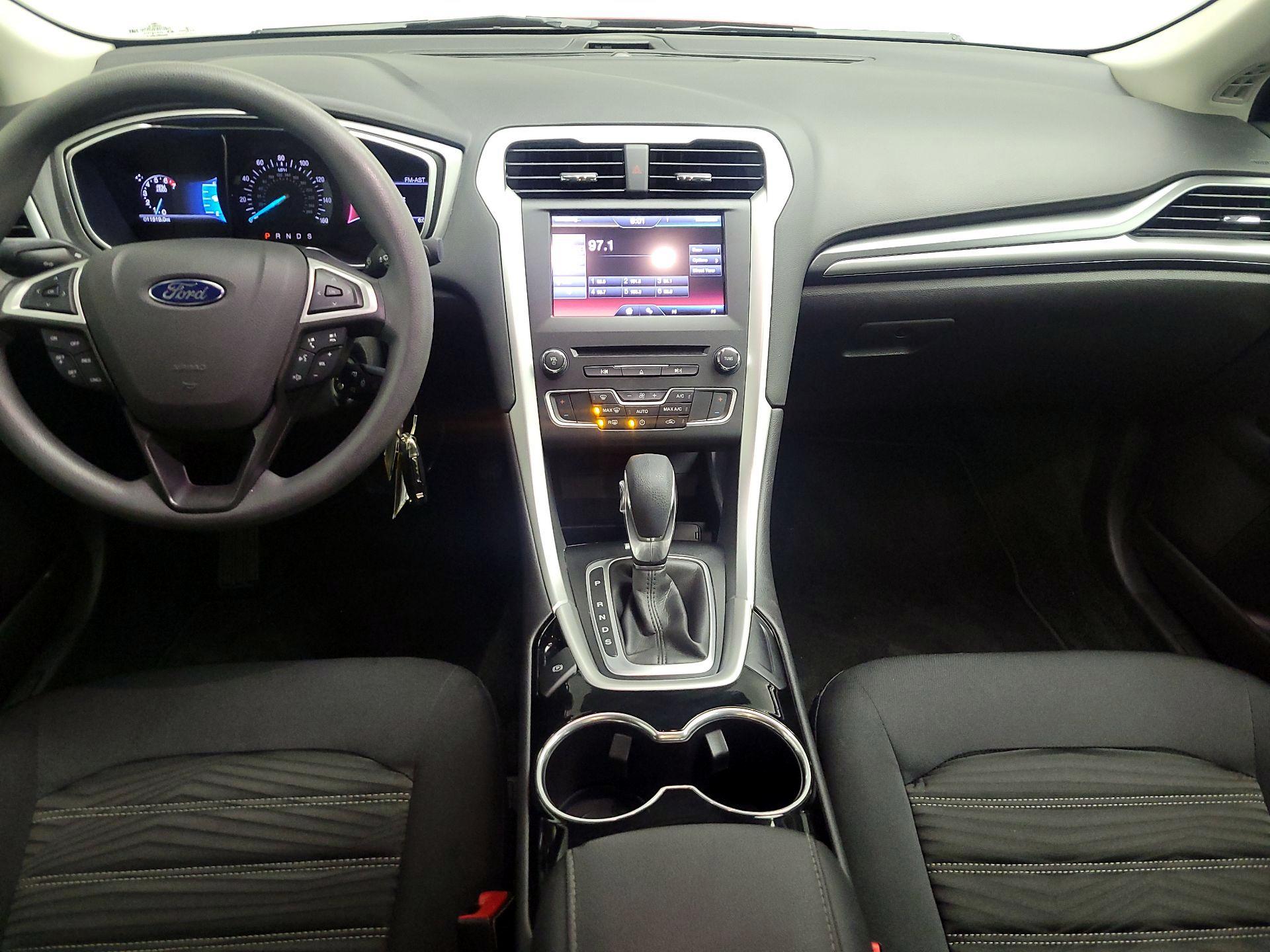 Thumbnail: 2016 Ford Fusion - 9