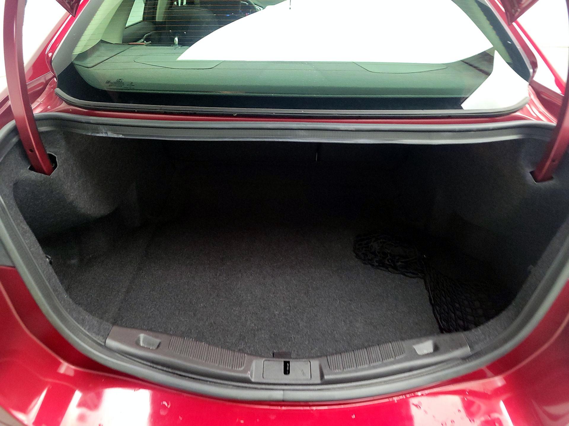 Thumbnail: 2016 Ford Fusion - 18