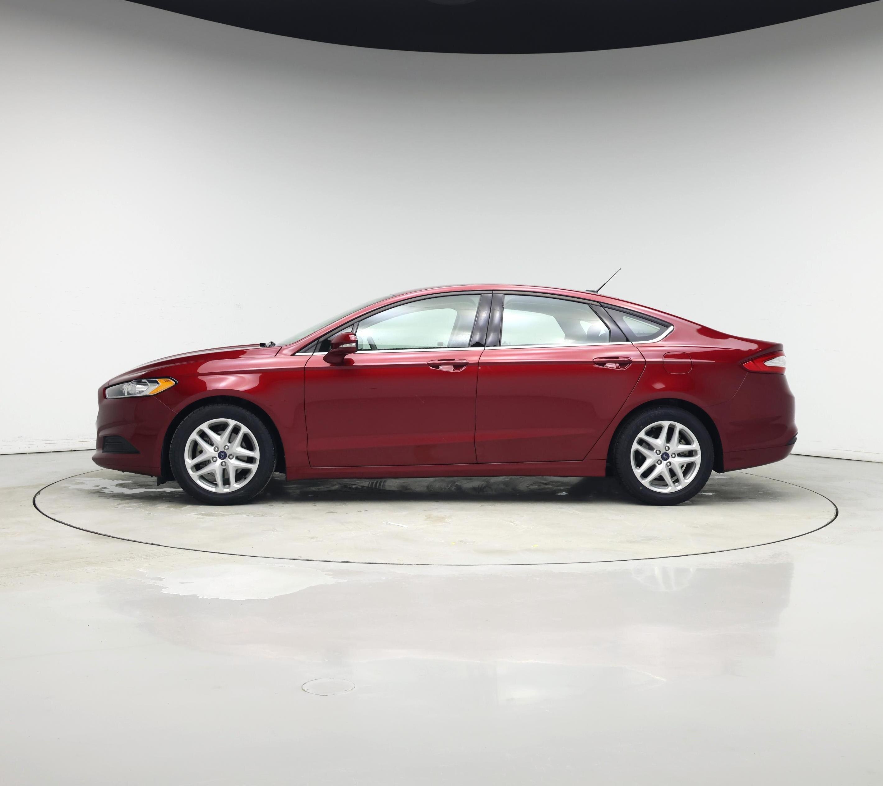 Thumbnail: 2016 Ford Fusion - 3