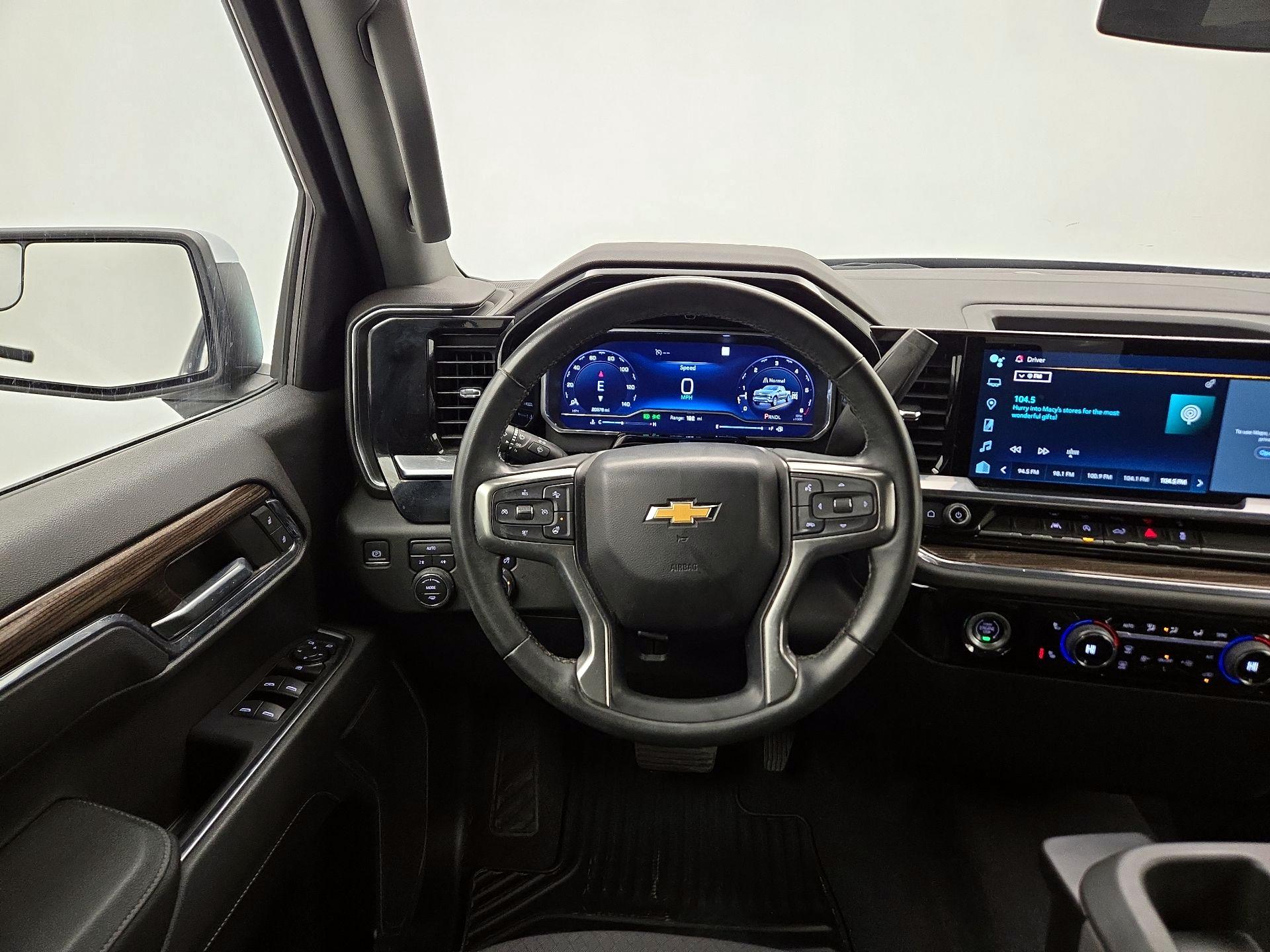 Thumbnail: 2023 Chevrolet Silverado 1500 - 10