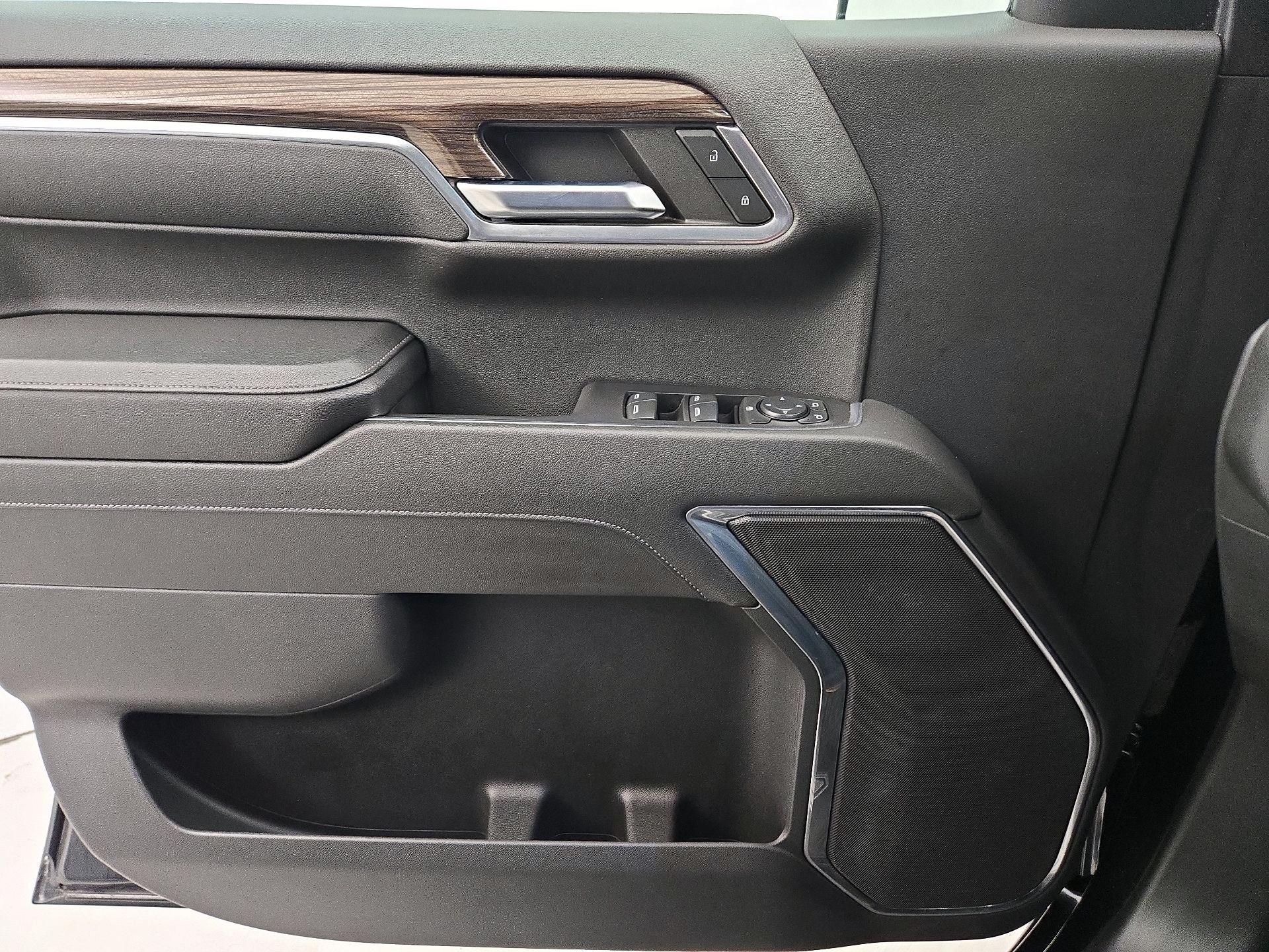 Thumbnail: 2023 Chevrolet Silverado 1500 - 12