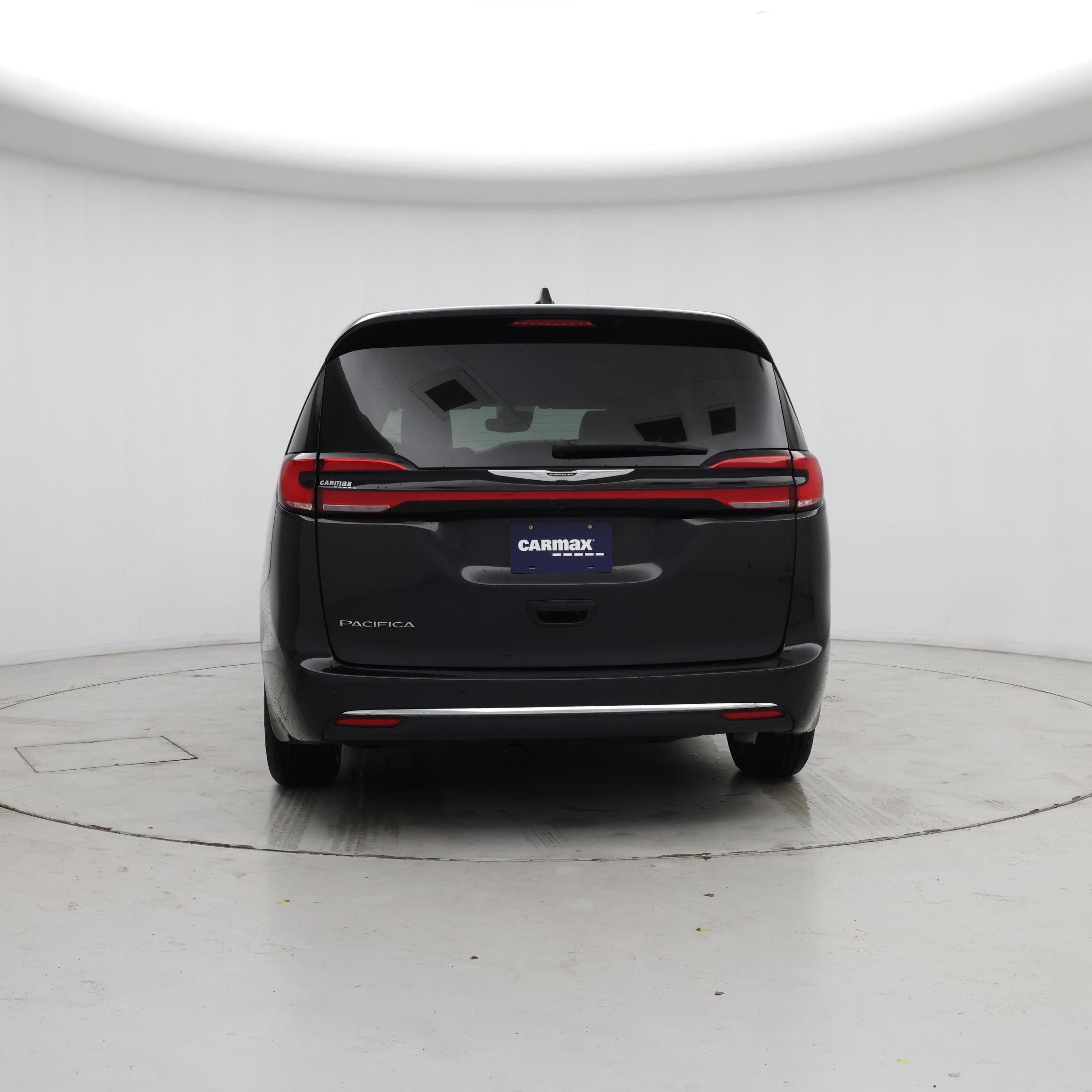 Thumbnail: 2023 Chrysler Pacifica - 6