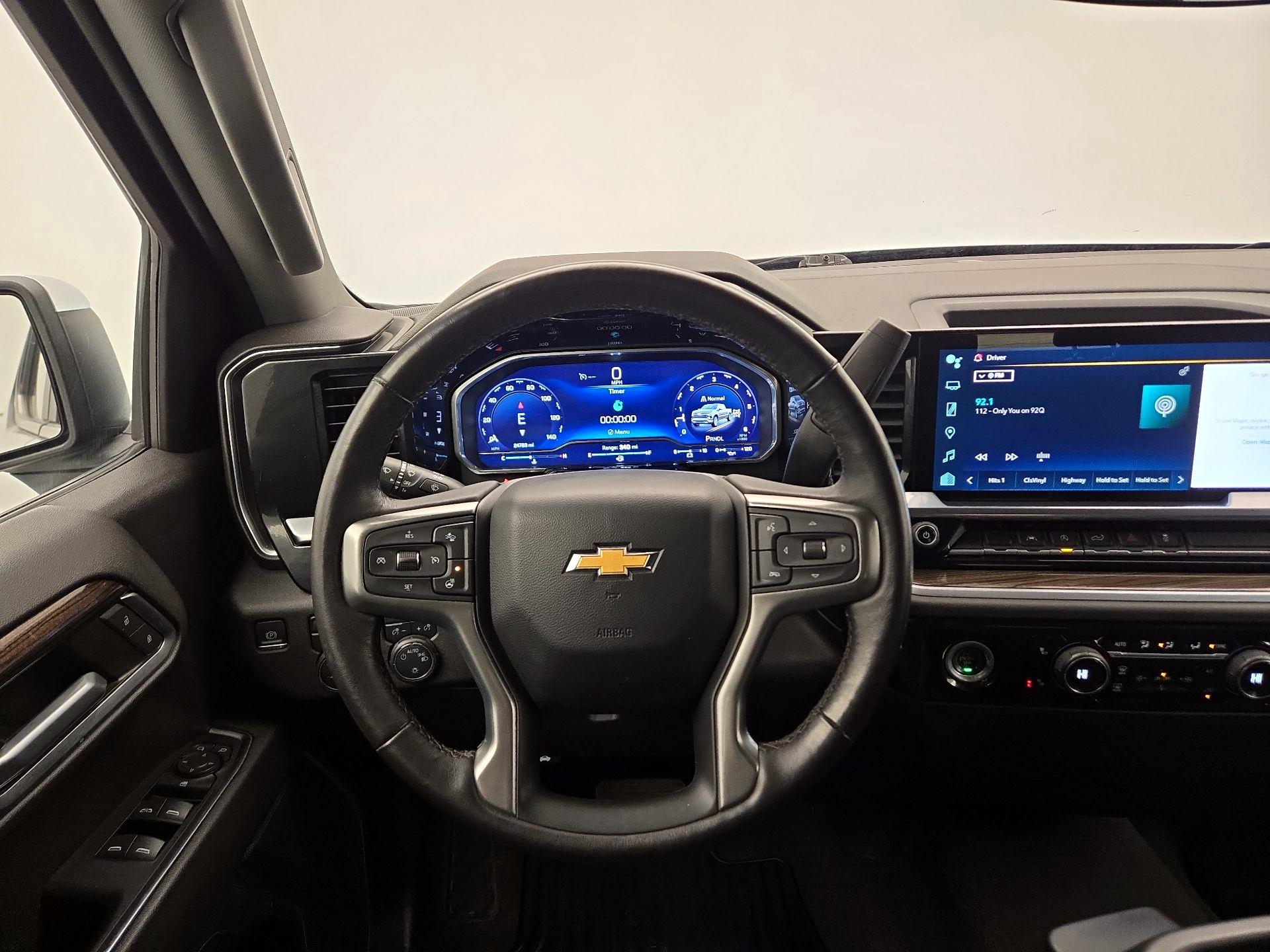 Thumbnail: 2022 Chevrolet Silverado 1500 - 10