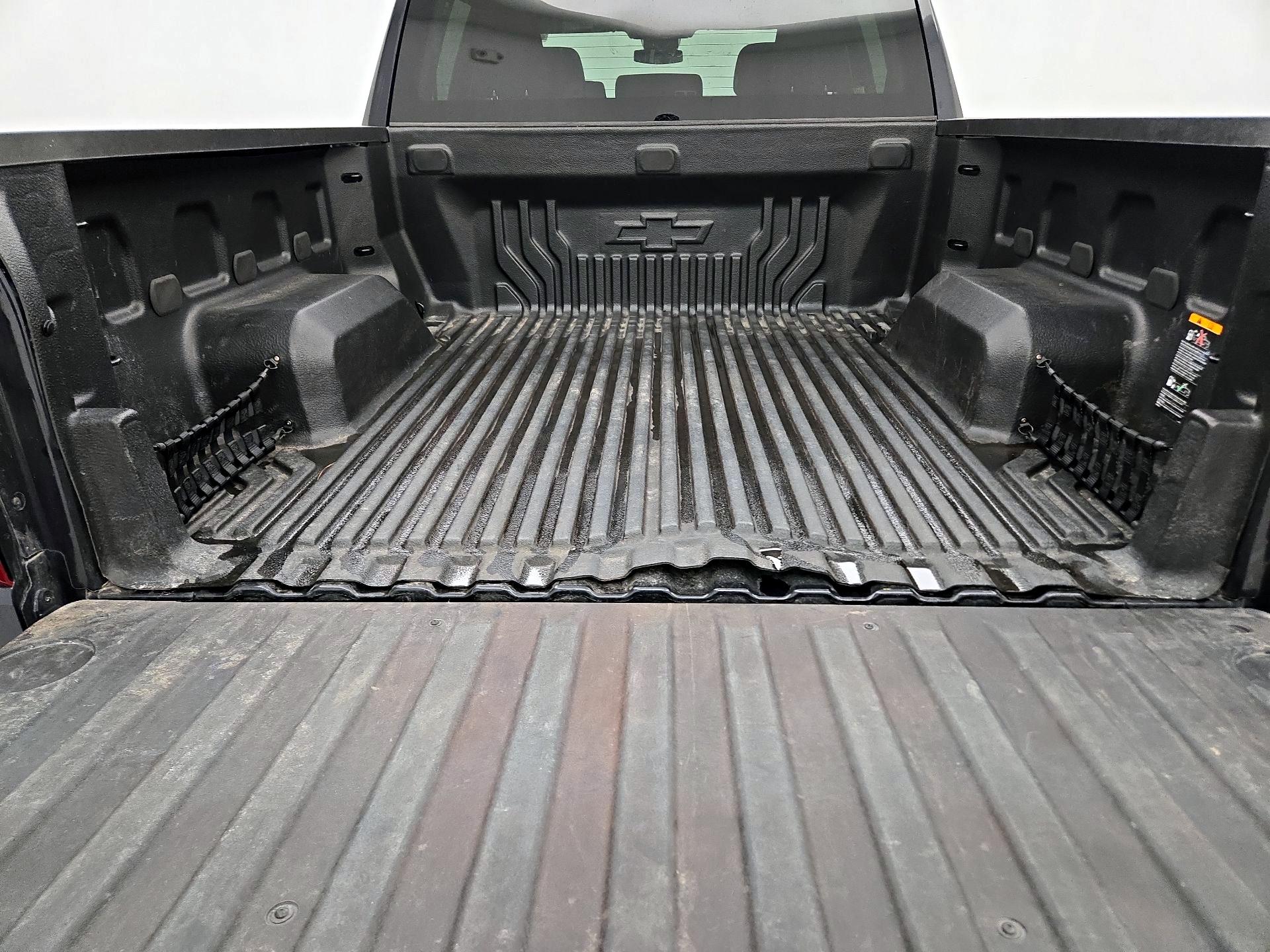 Thumbnail: 2022 Chevrolet Silverado 1500 - 20