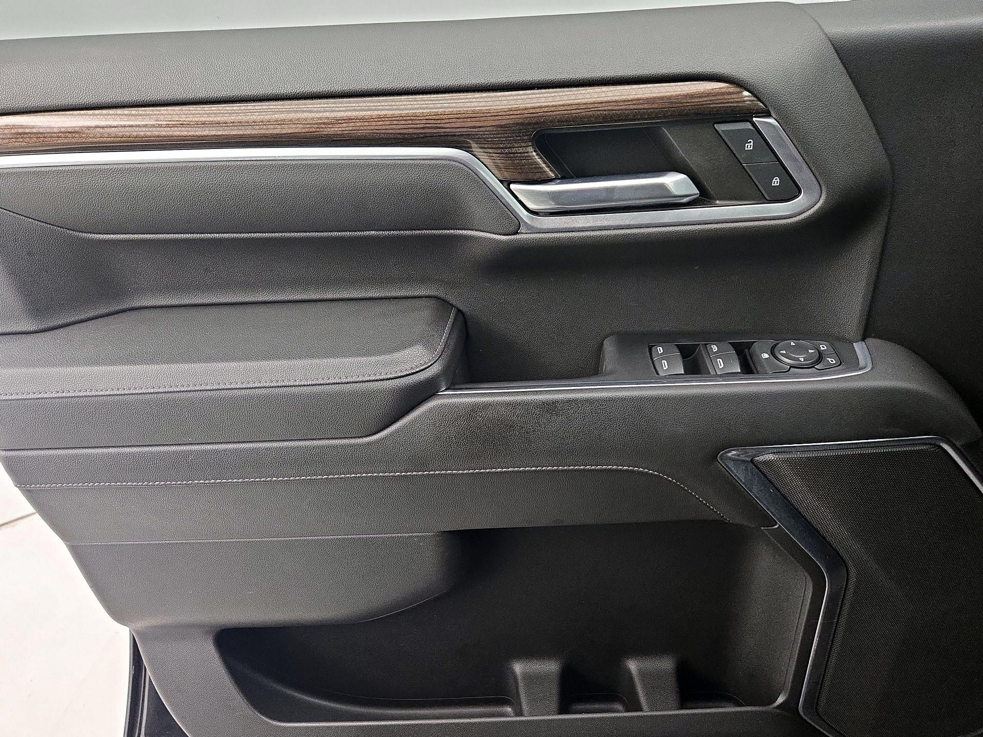 Thumbnail: 2022 Chevrolet Silverado 1500 - 12