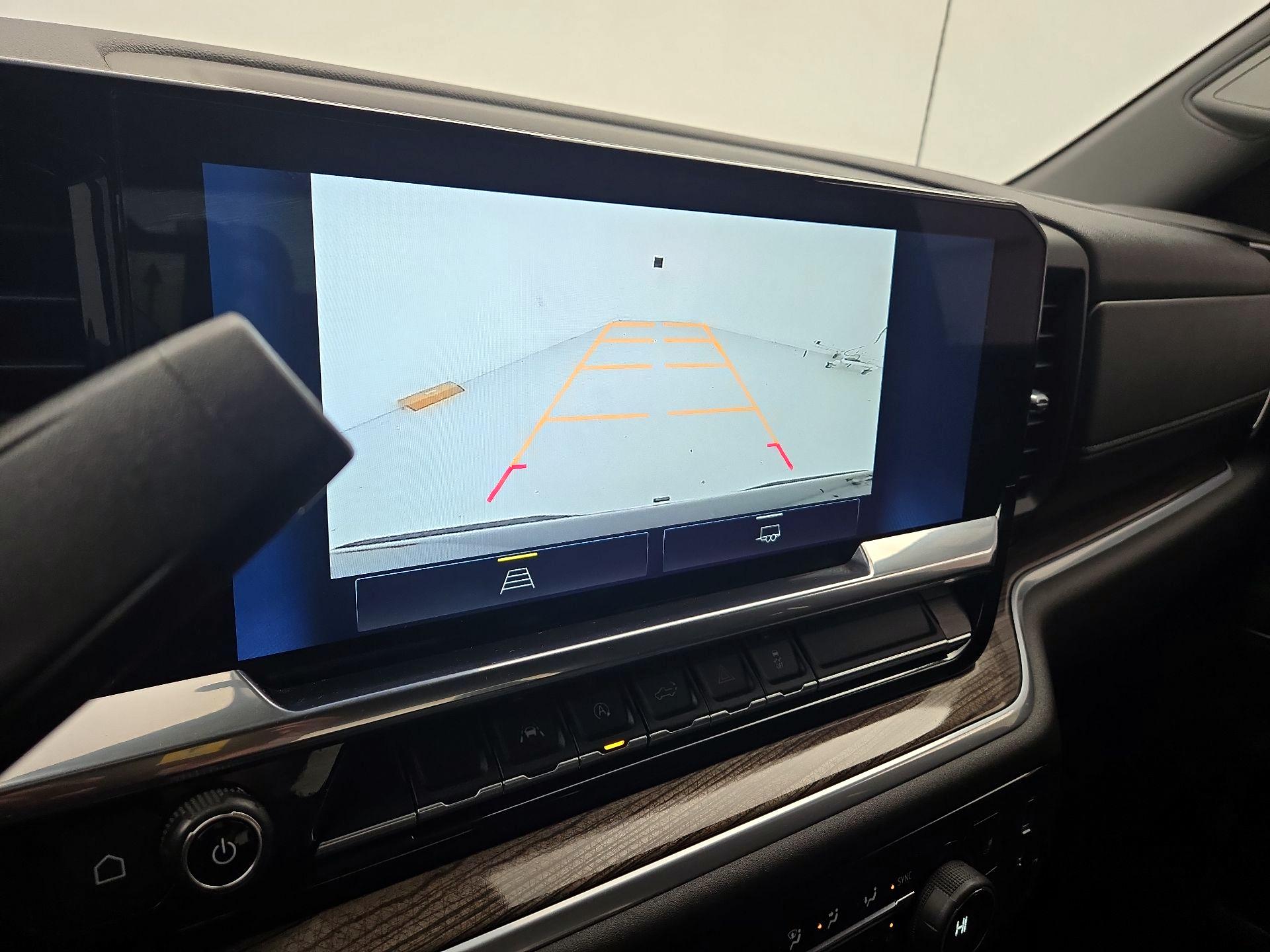 Thumbnail: 2022 Chevrolet Silverado 1500 - 14