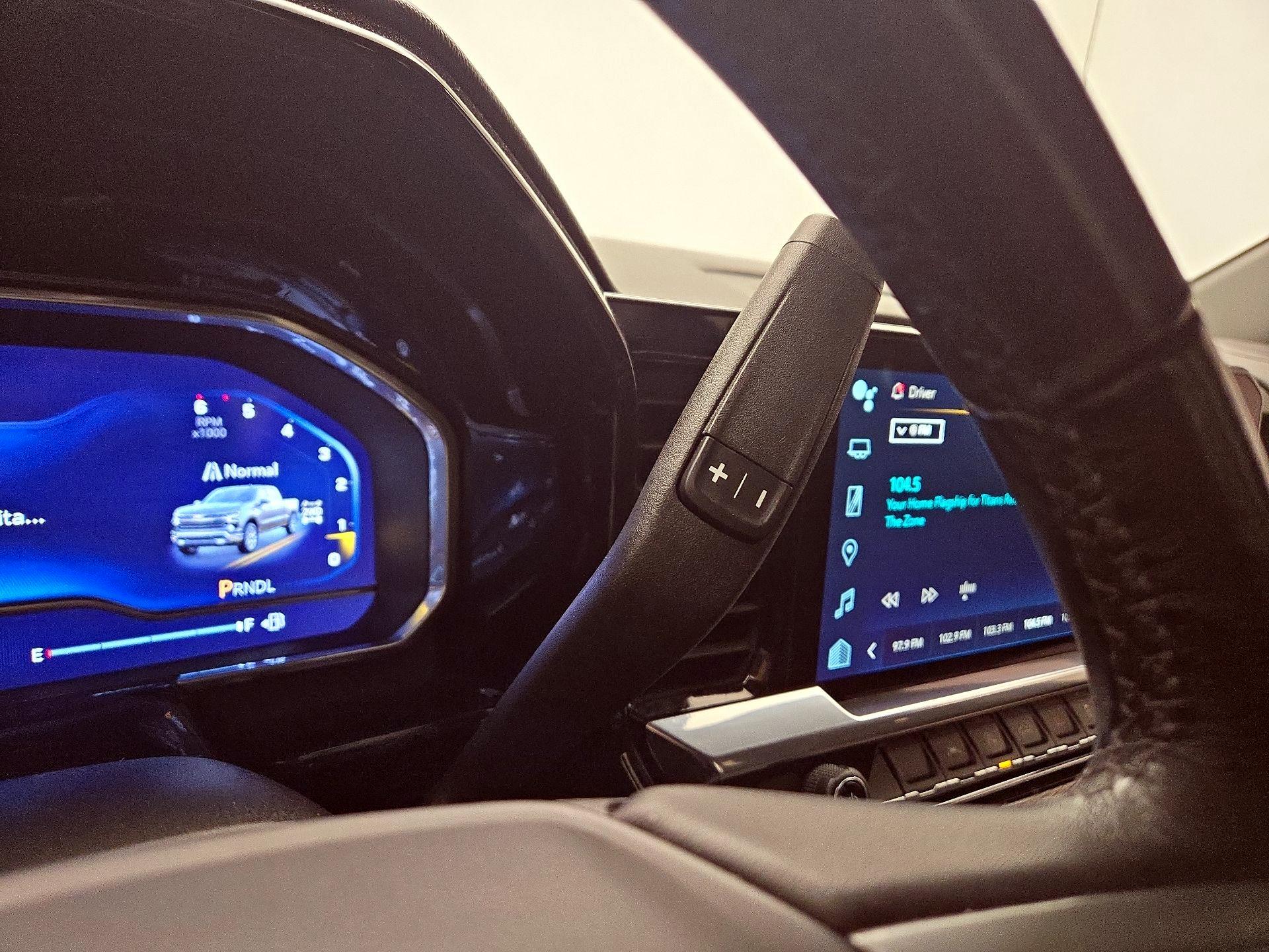 Thumbnail: 2022 Chevrolet Silverado 1500 - 17