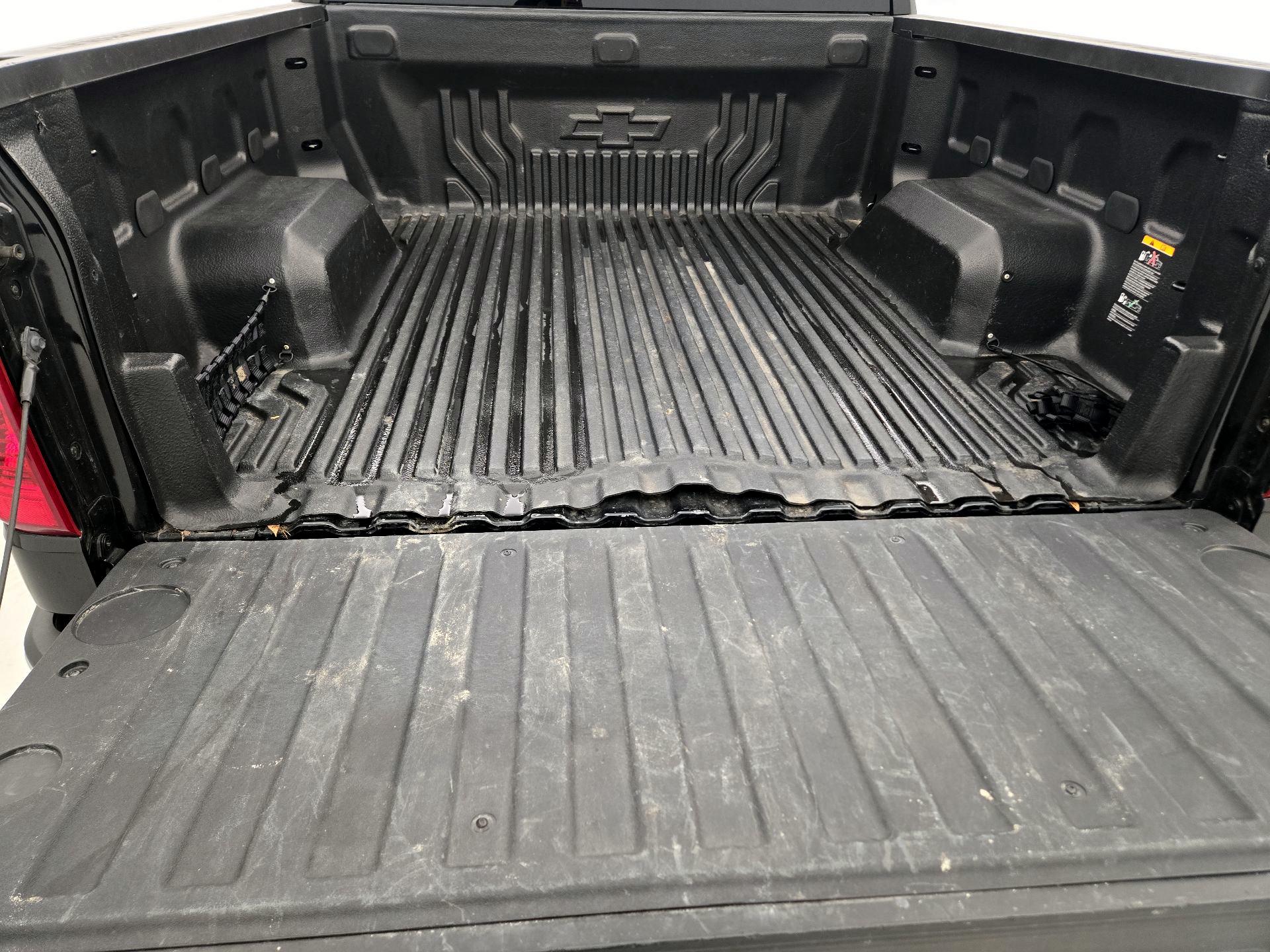 Thumbnail: 2022 Chevrolet Silverado 1500 - 20