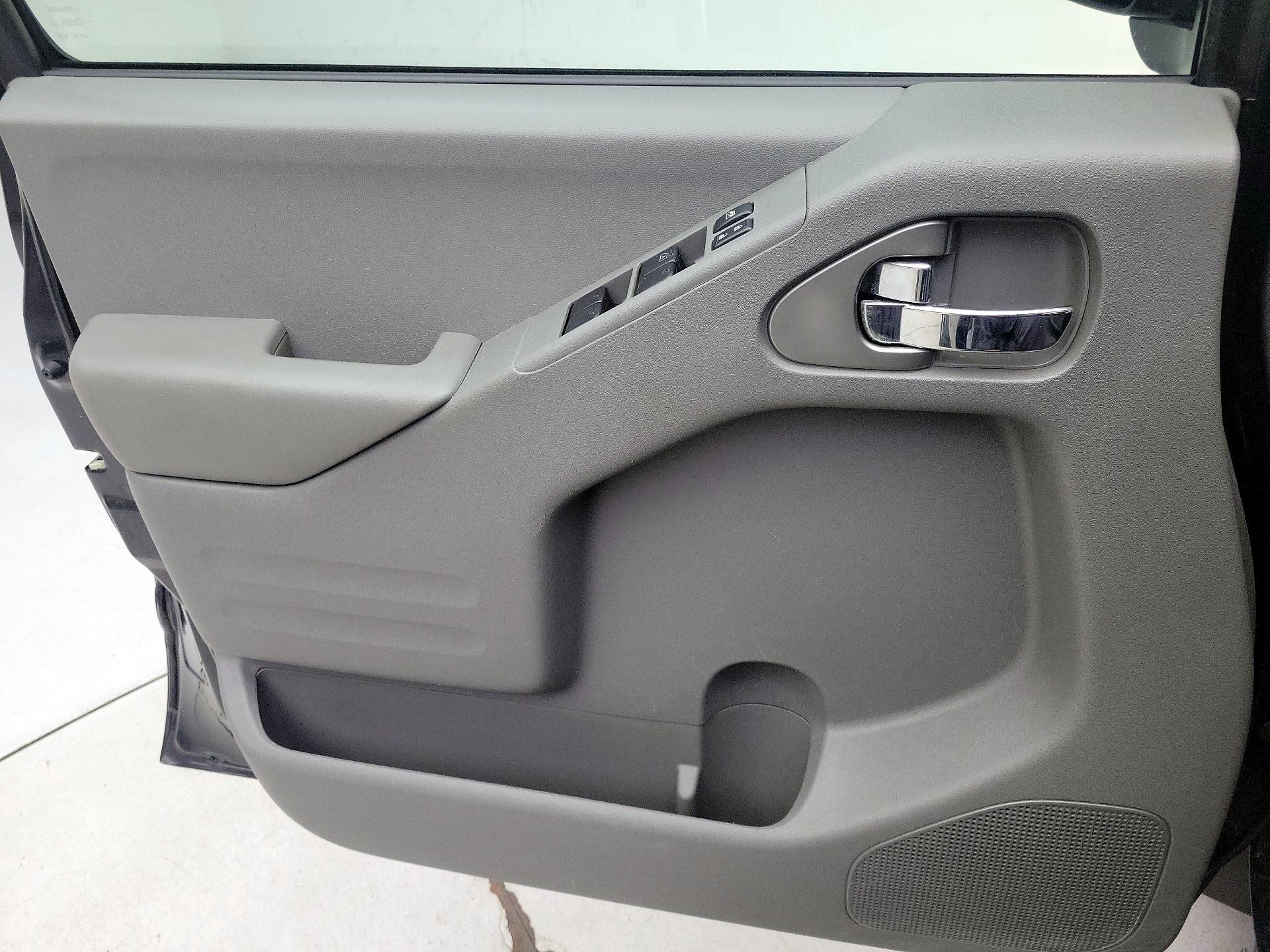 Thumbnail: 2019 Nissan Frontier - 12