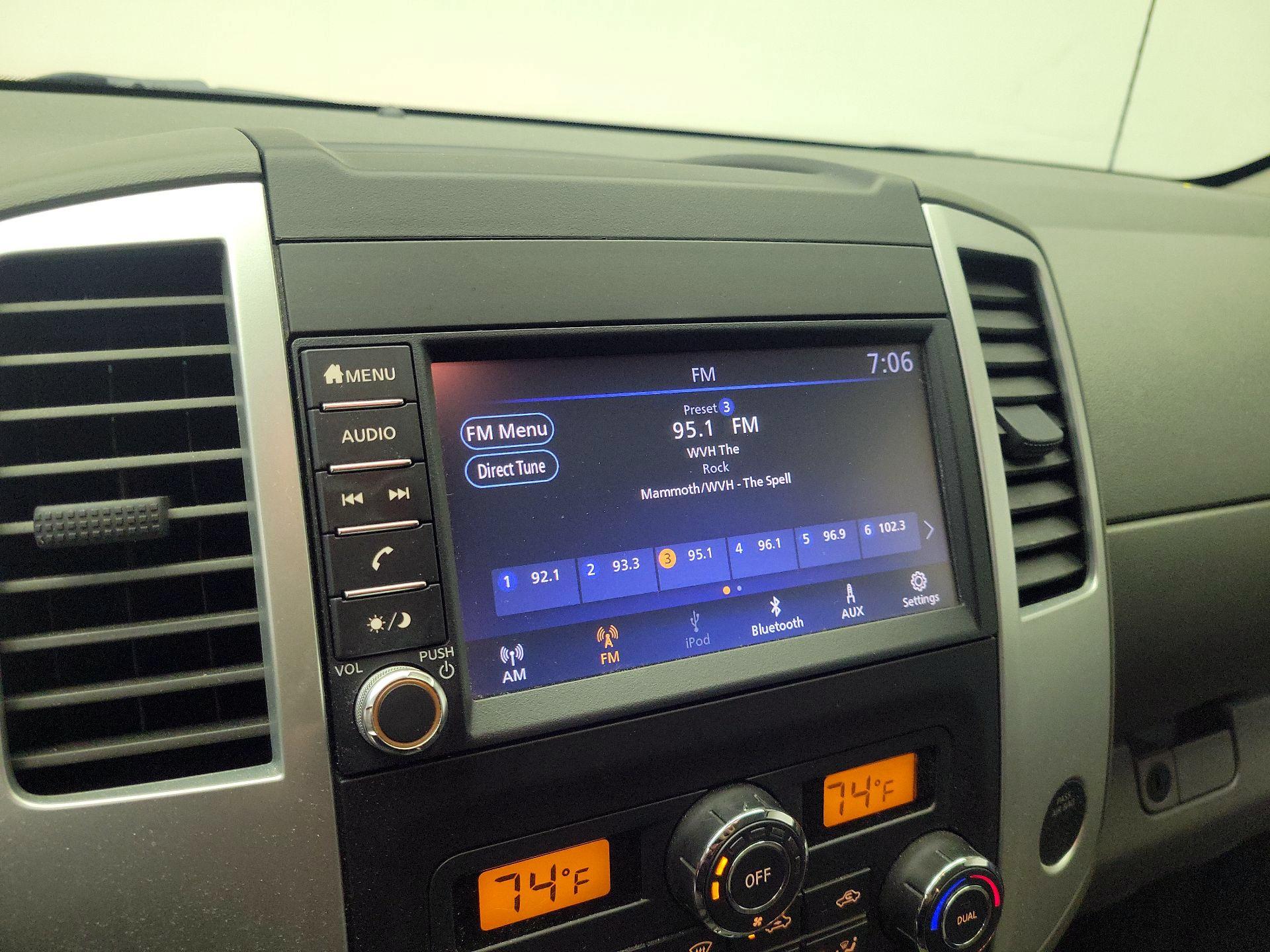 Thumbnail: 2019 Nissan Frontier - 15