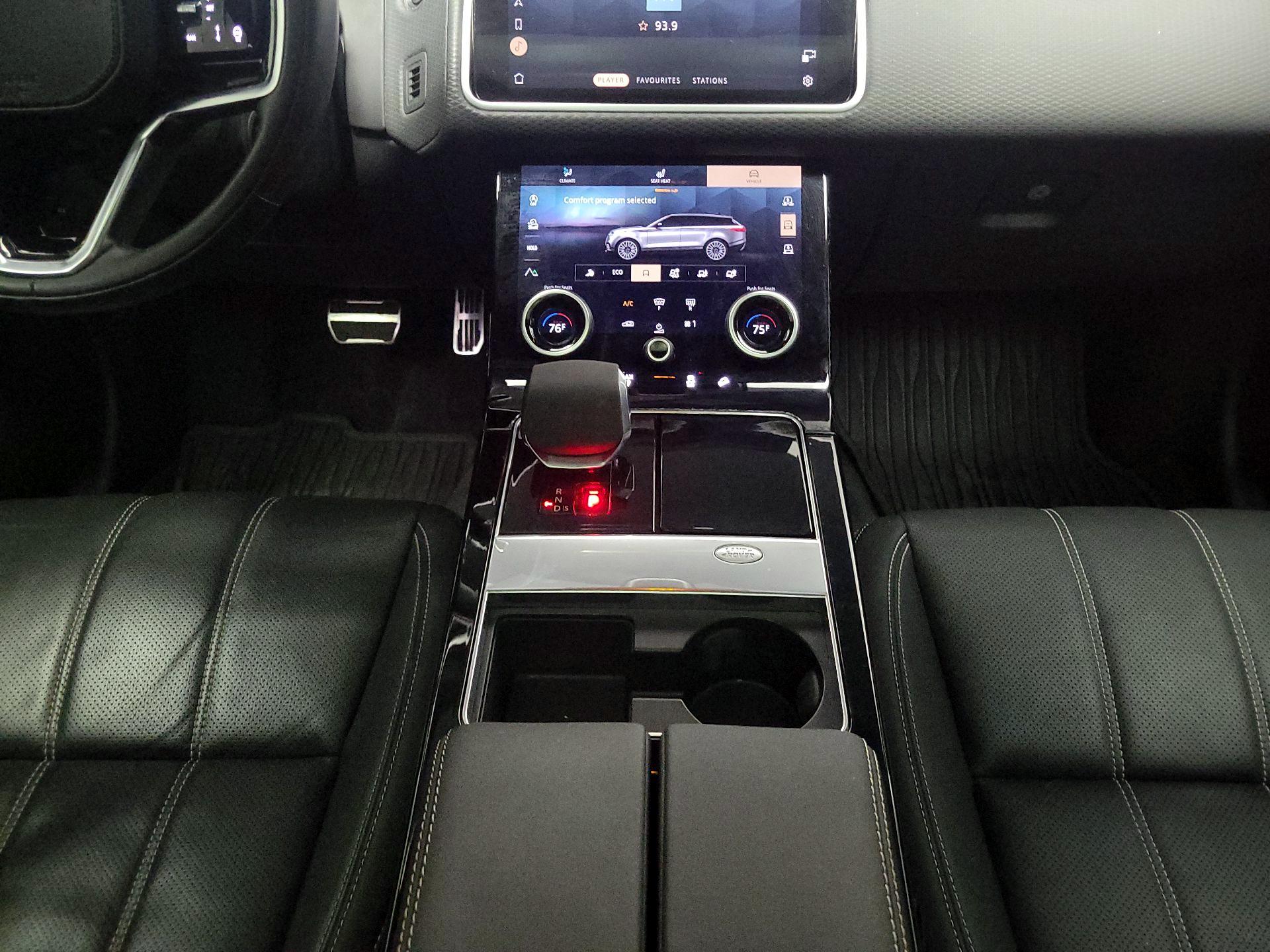 Thumbnail: 2023 Land Rover Range Rover Velar - 18