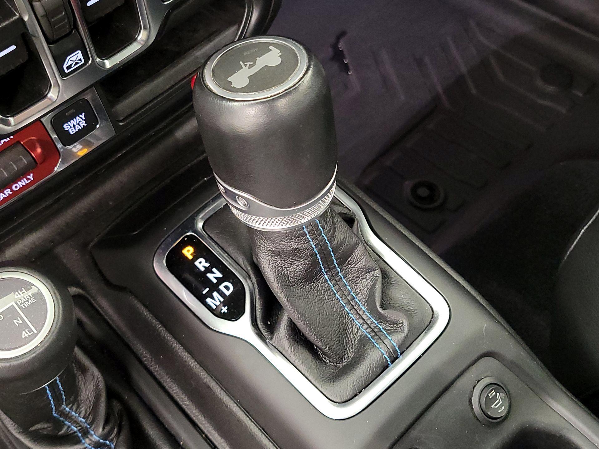 Thumbnail: 2022 Jeep Wrangler - 18