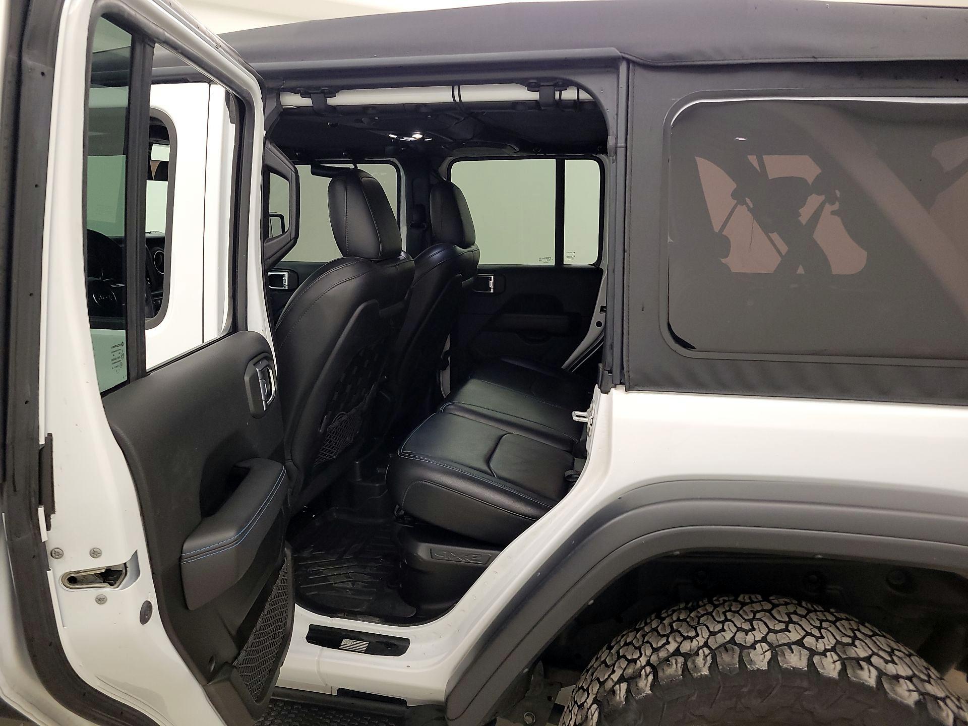 Thumbnail: 2022 Jeep Wrangler - 20