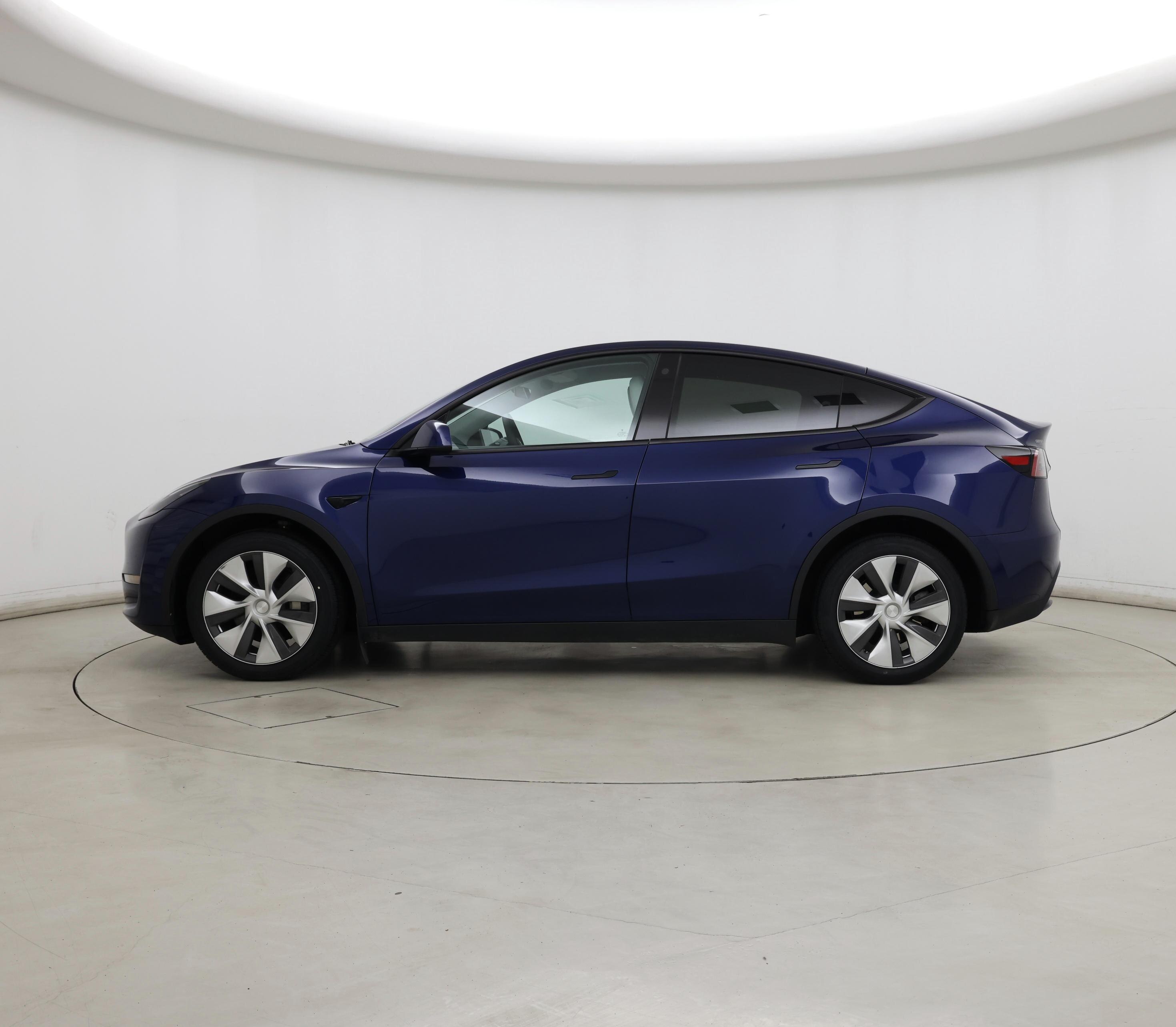 Thumbnail: 2023 Tesla Model Y - 3