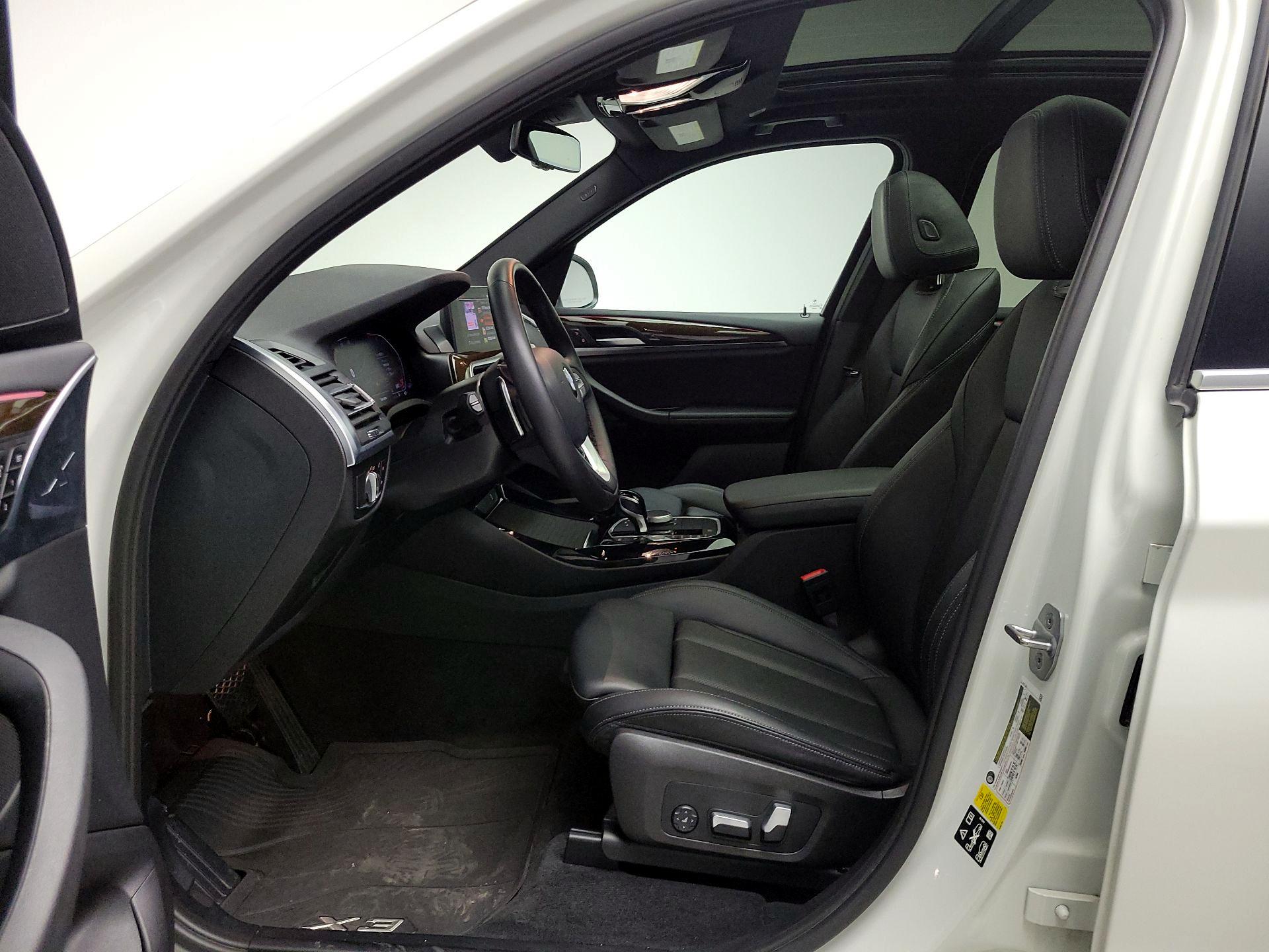 Thumbnail: 2023 BMW X3 - 11