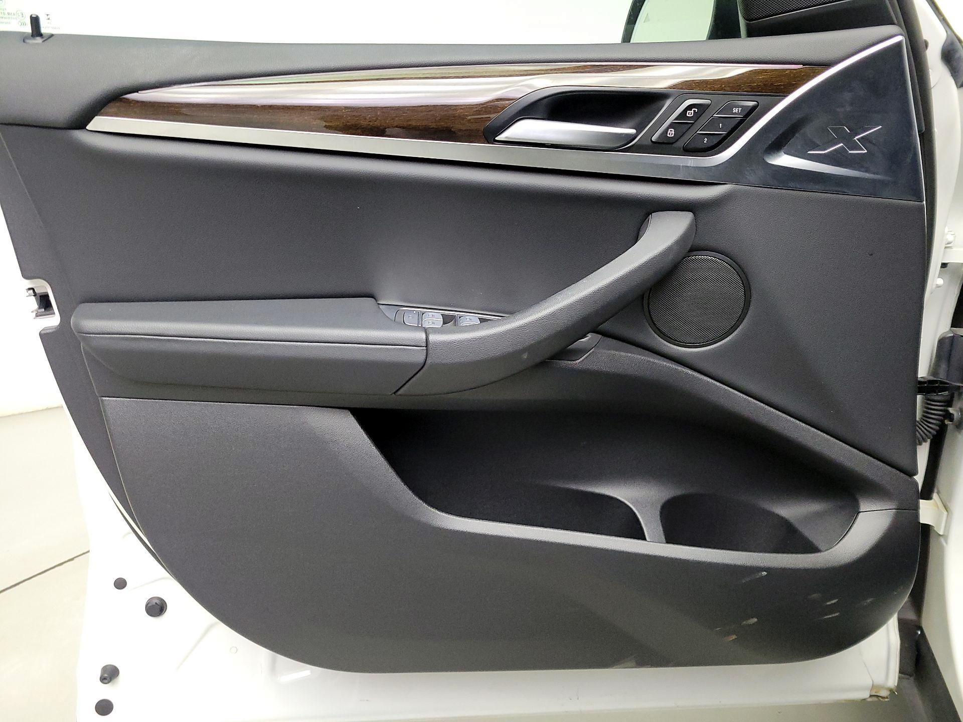 Thumbnail: 2023 BMW X3 - 12