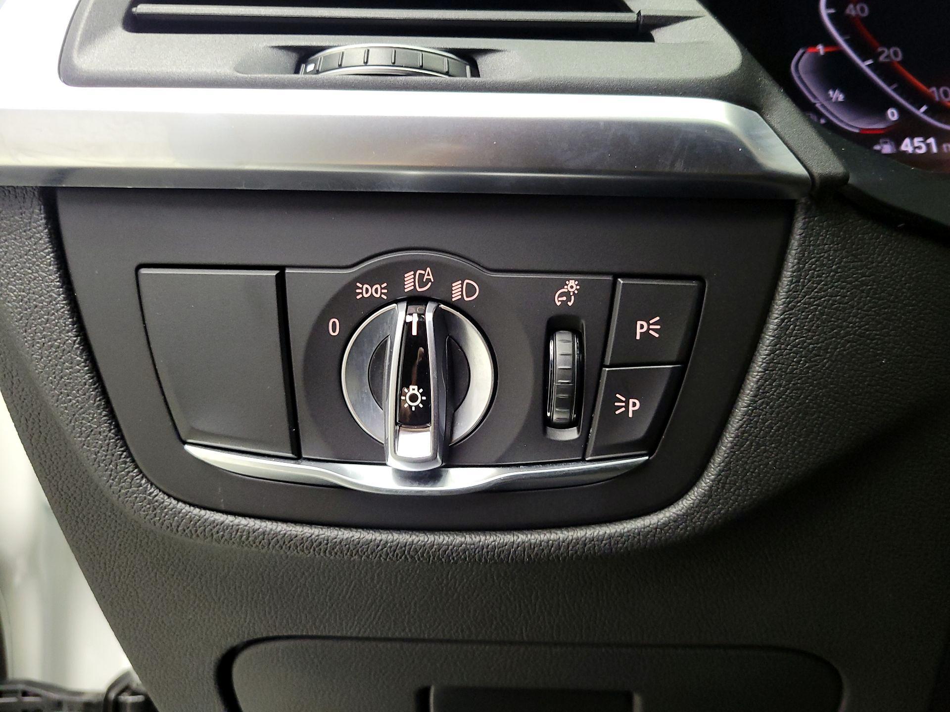 Thumbnail: 2023 BMW X3 - 13