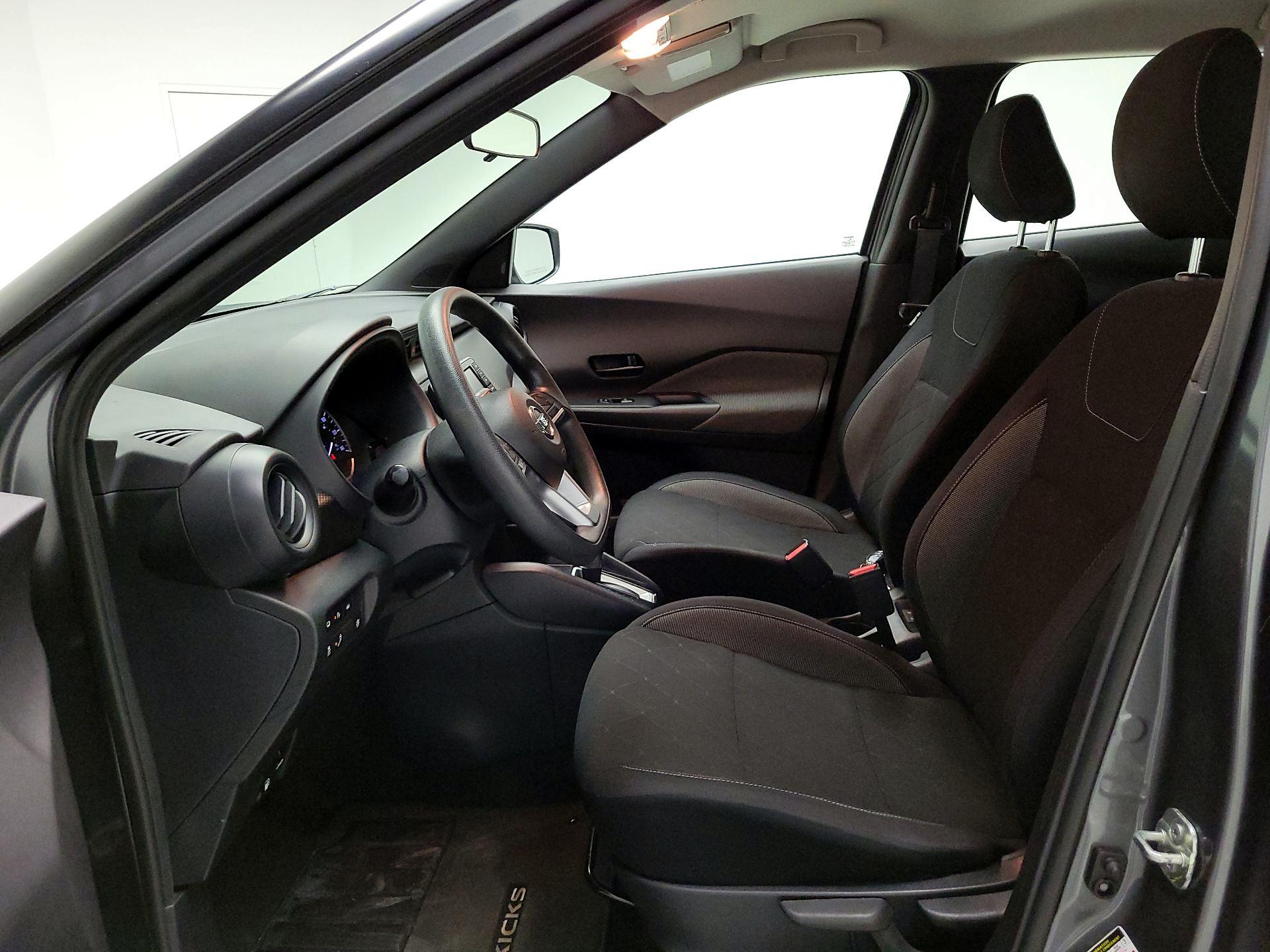 Thumbnail: 2020 Nissan Kicks - 11