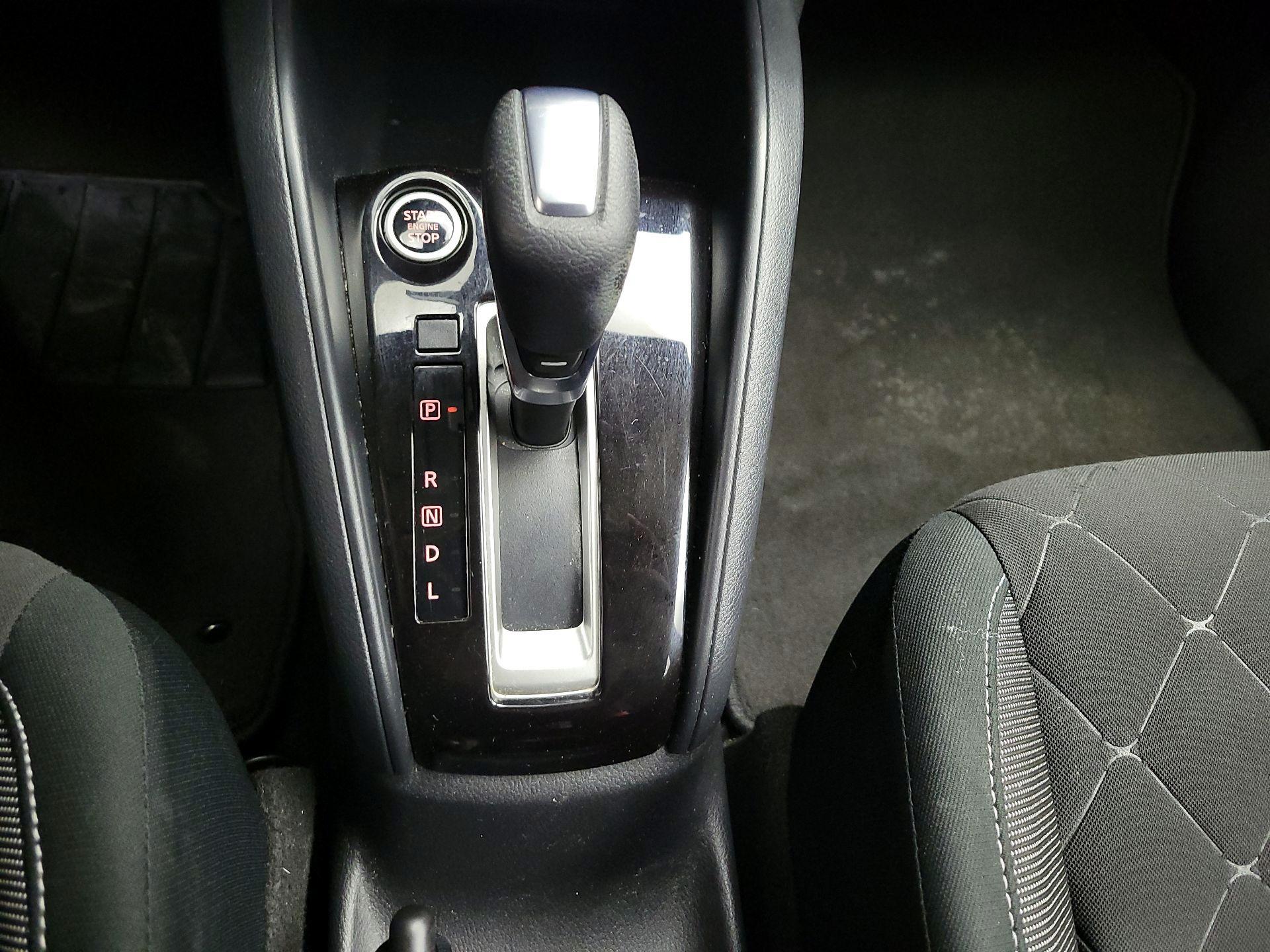 Thumbnail: 2020 Nissan Kicks - 17