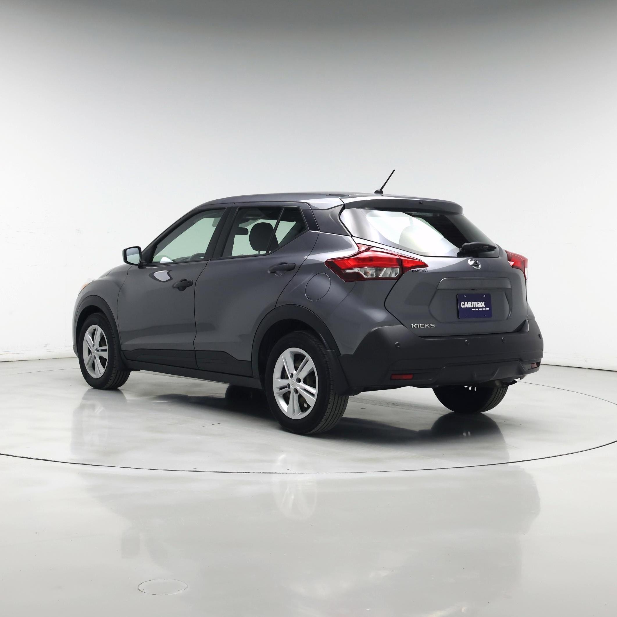 Thumbnail: 2020 Nissan Kicks - 2