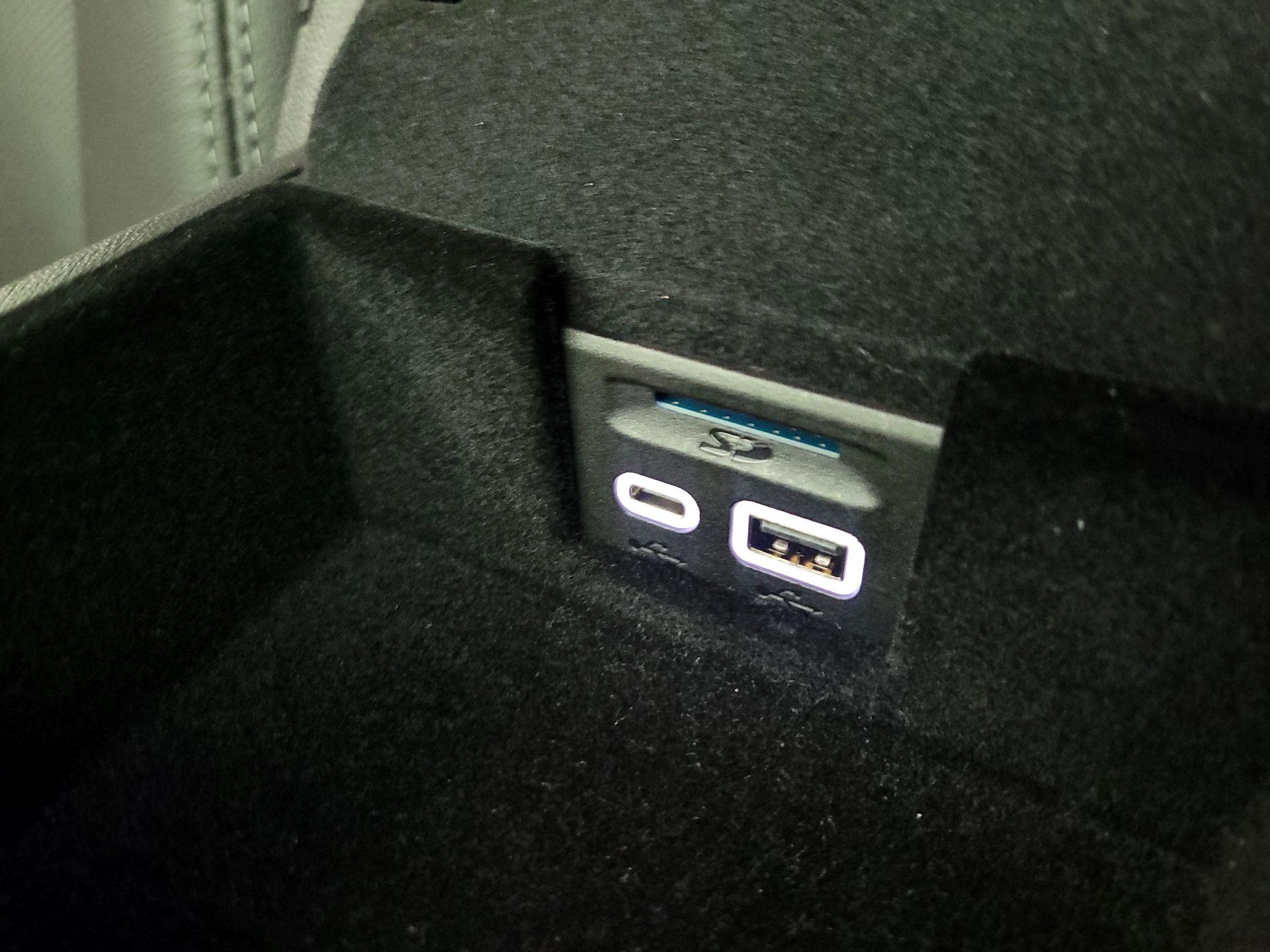 Thumbnail: 2020 Cadillac XT5 - 18