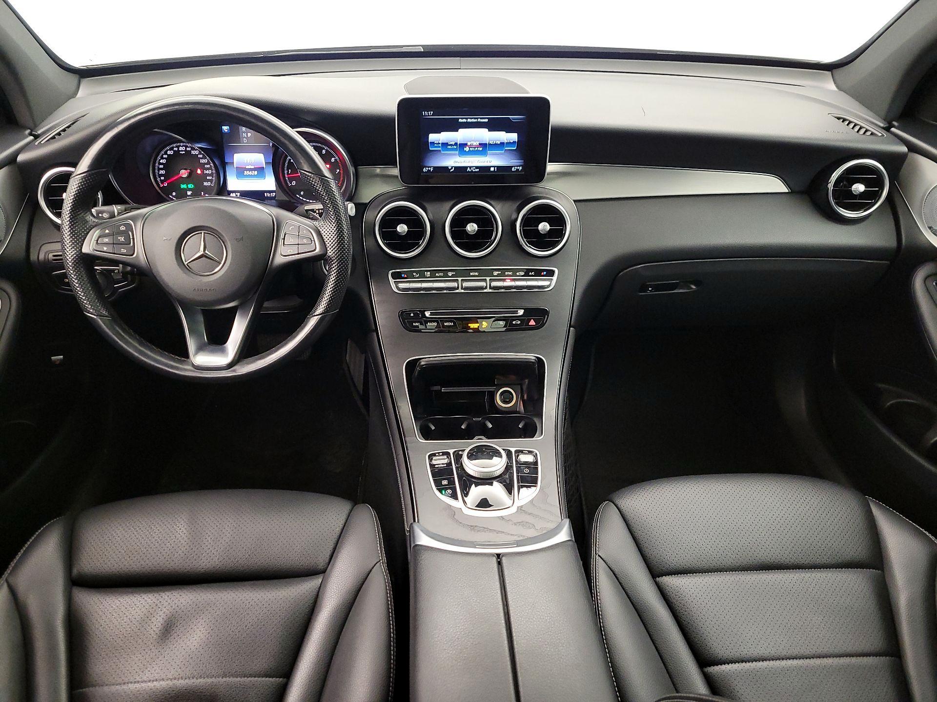 Thumbnail: 2019 Mercedes-Benz GLC - 9