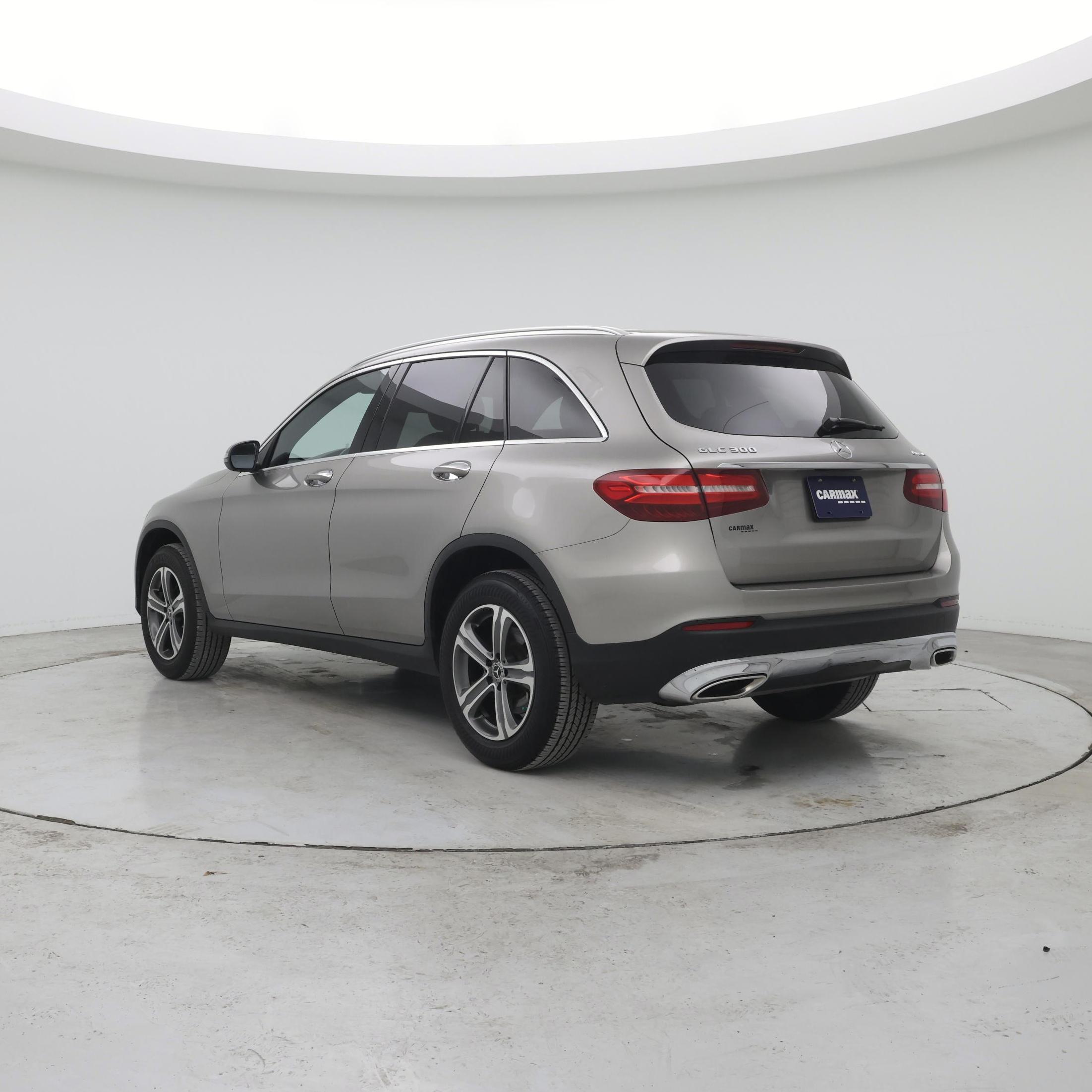 Thumbnail: 2019 Mercedes-Benz GLC - 2