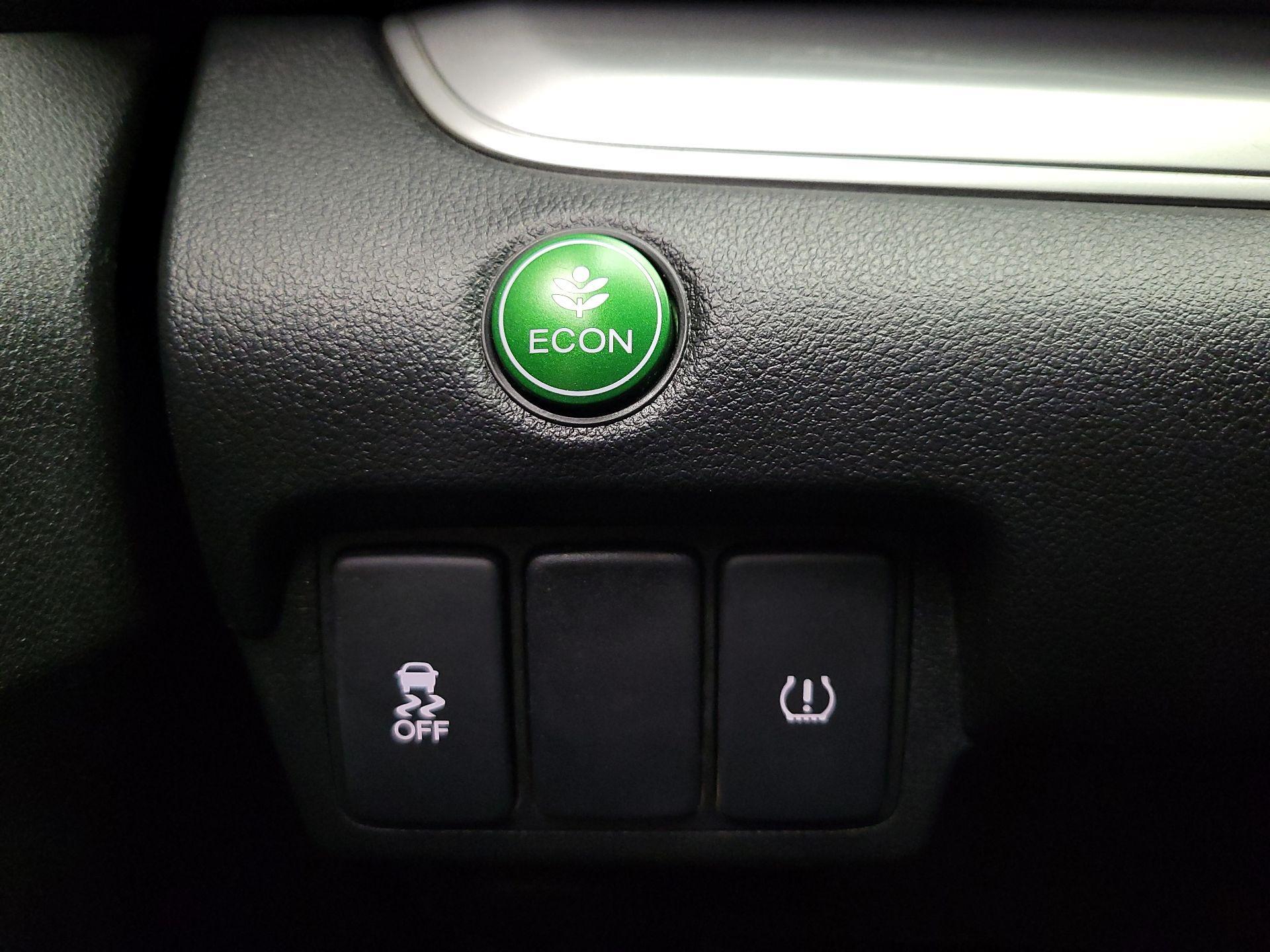 Thumbnail: 2016 Honda CR-V - 13