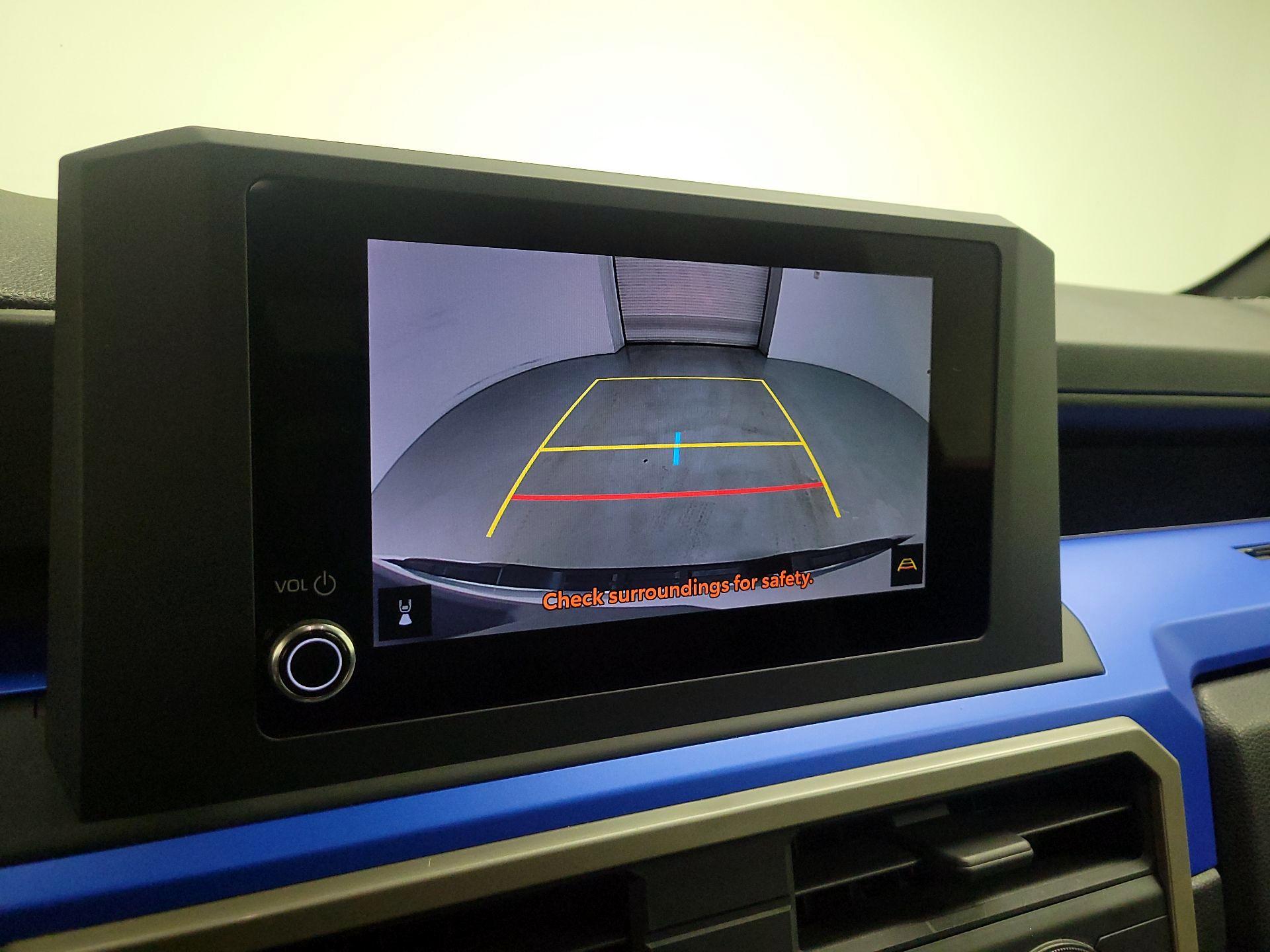 Thumbnail: 2024 Toyota Tacoma - 13