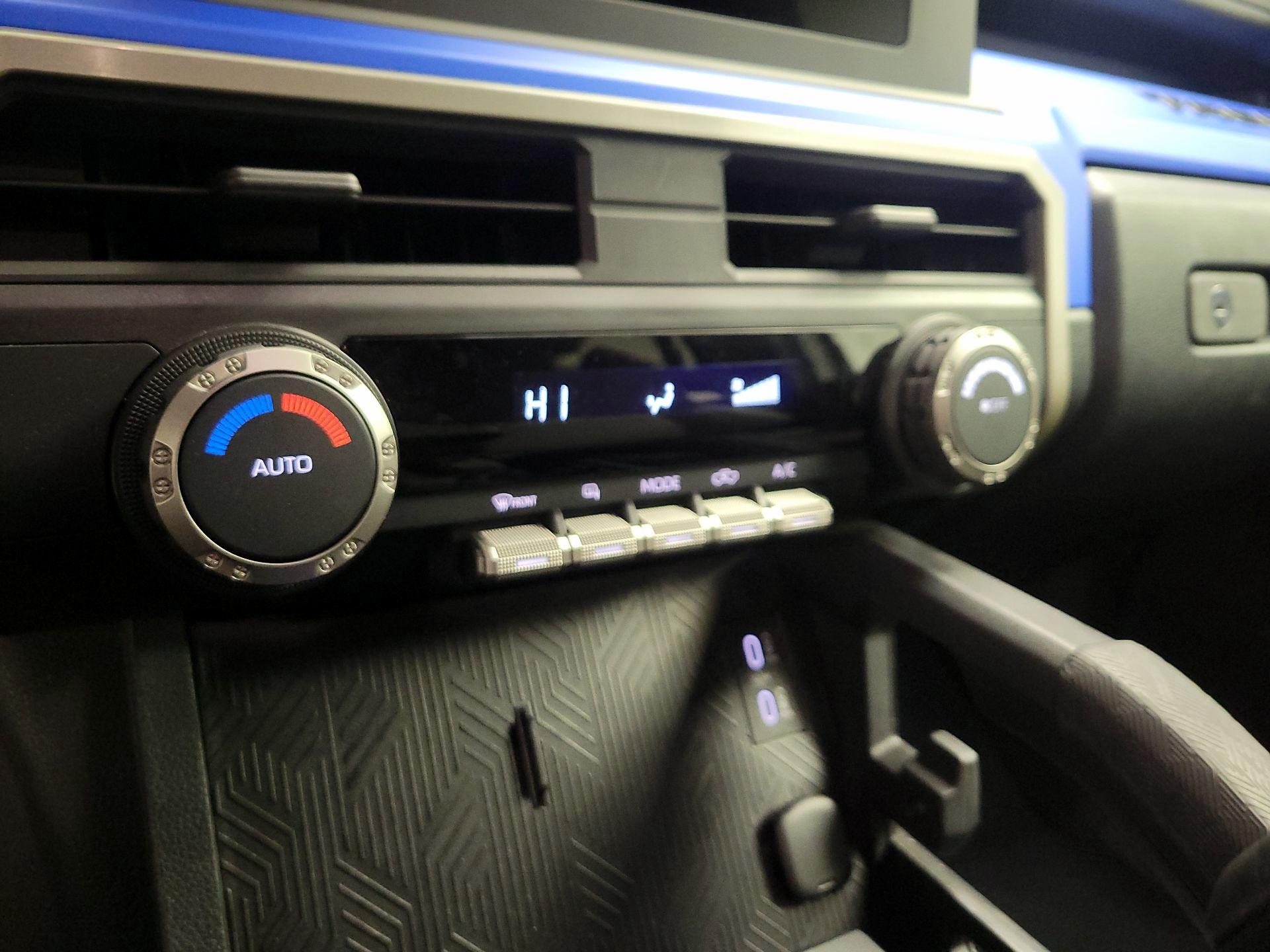 Thumbnail: 2024 Toyota Tacoma - 15