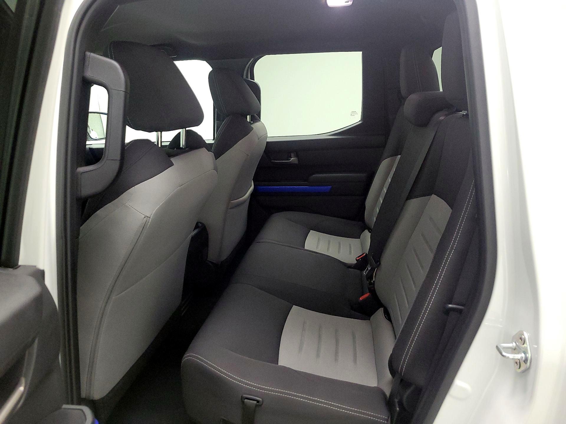 Thumbnail: 2024 Toyota Tacoma - 17